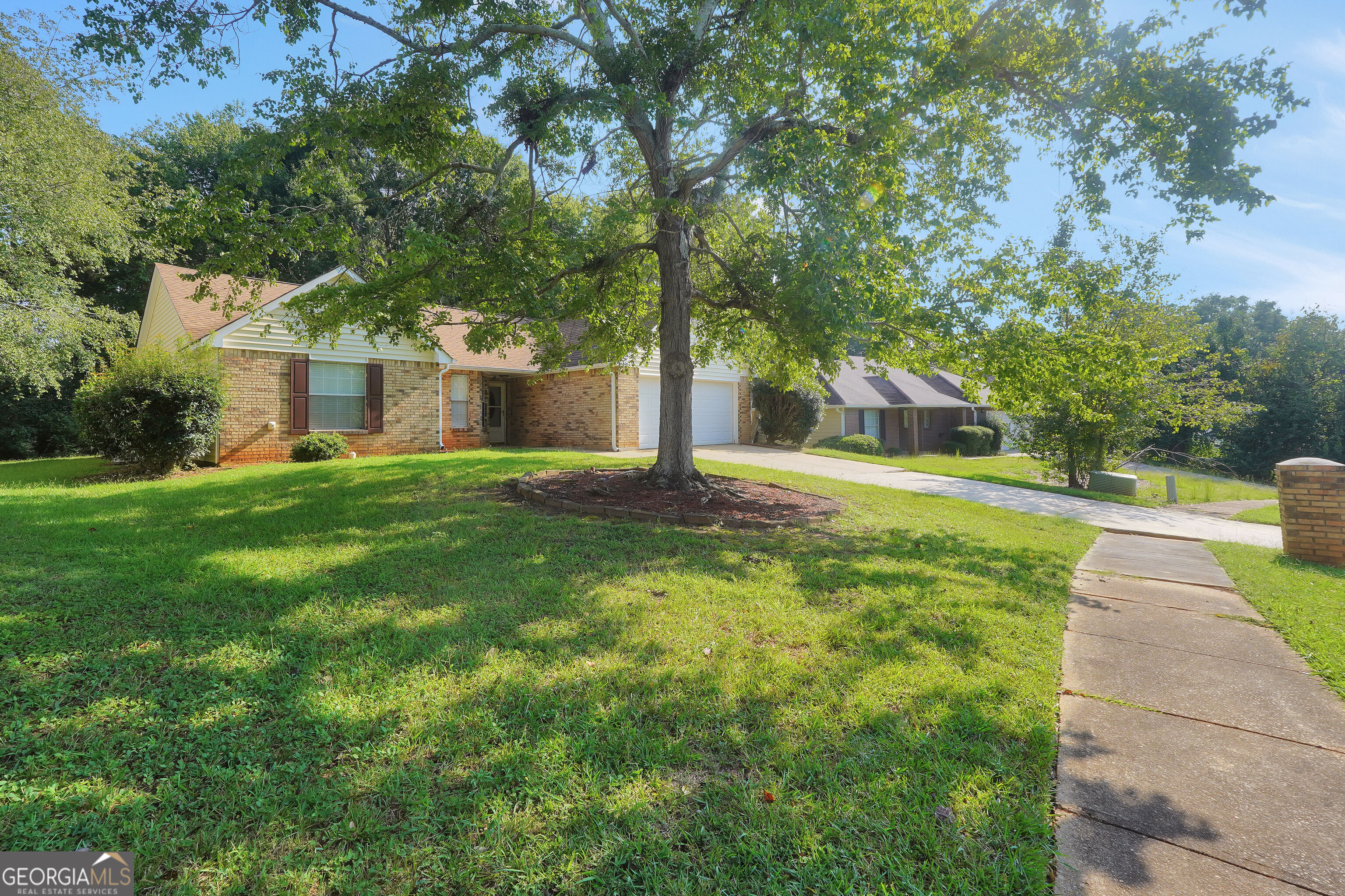 368 Tait Road Property Photo 39