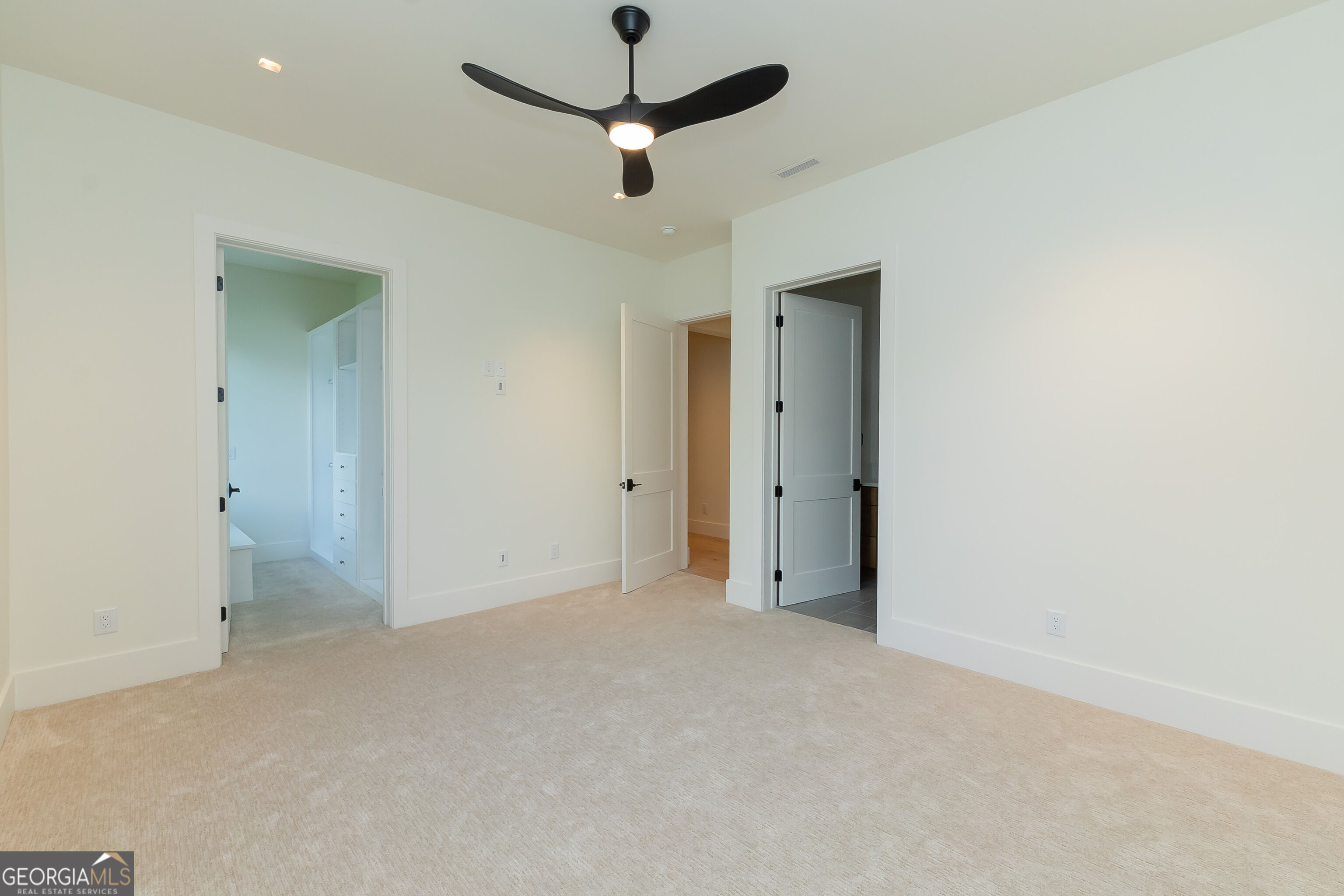 2650 Roswell Road Property Photo 62