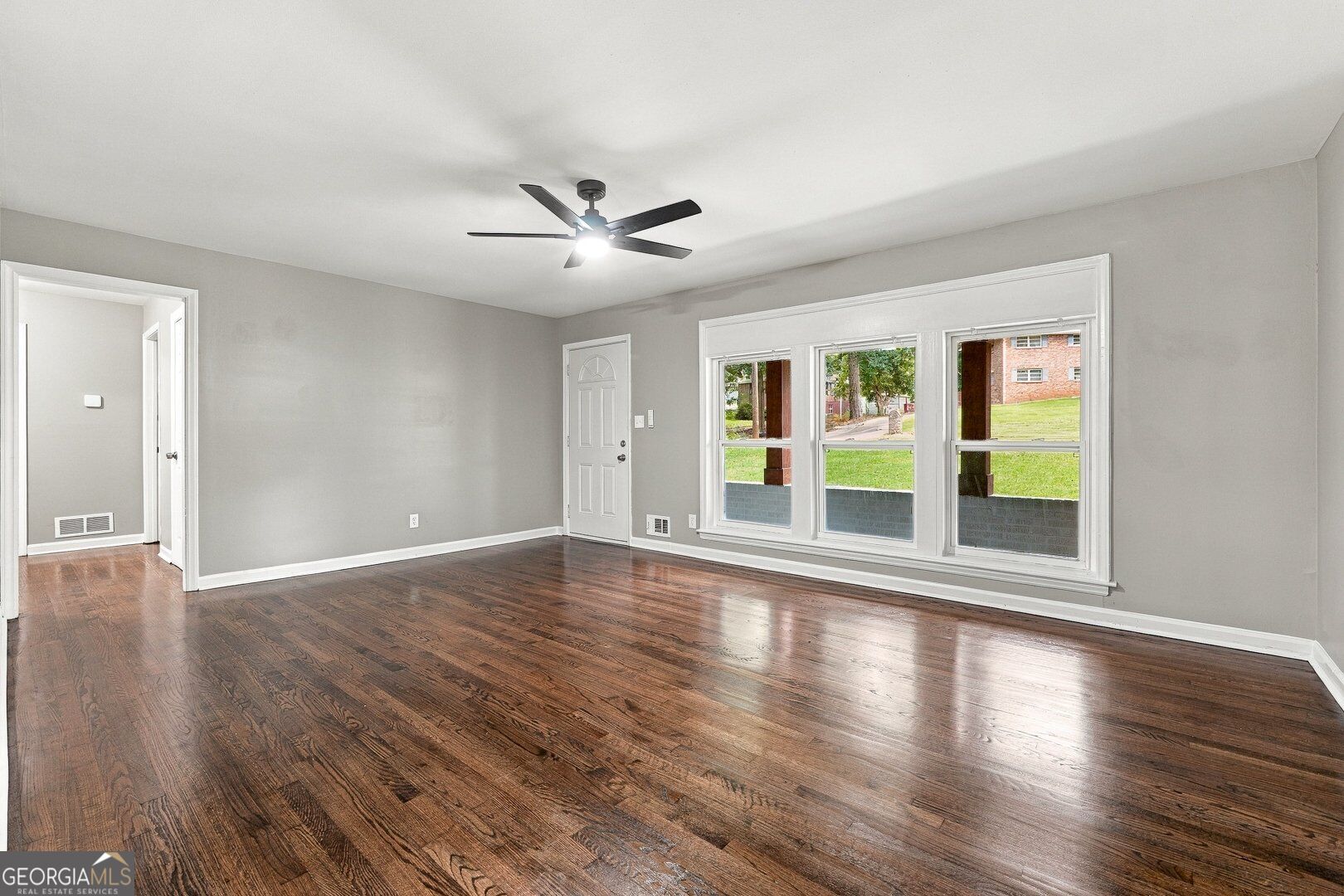 2988 Valley Ridge Drive Property Photo 7