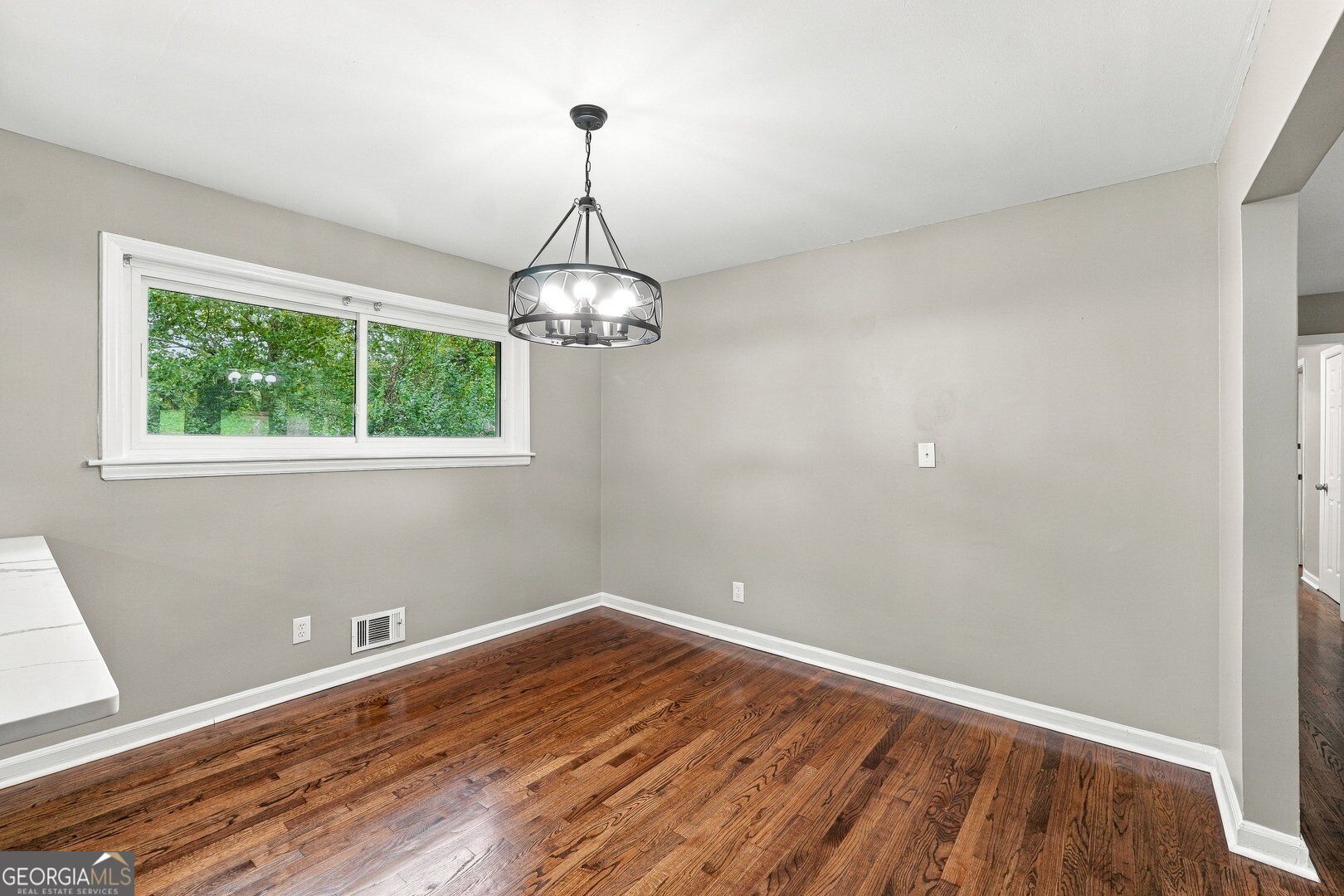 2988 Valley Ridge Drive Property Photo 11