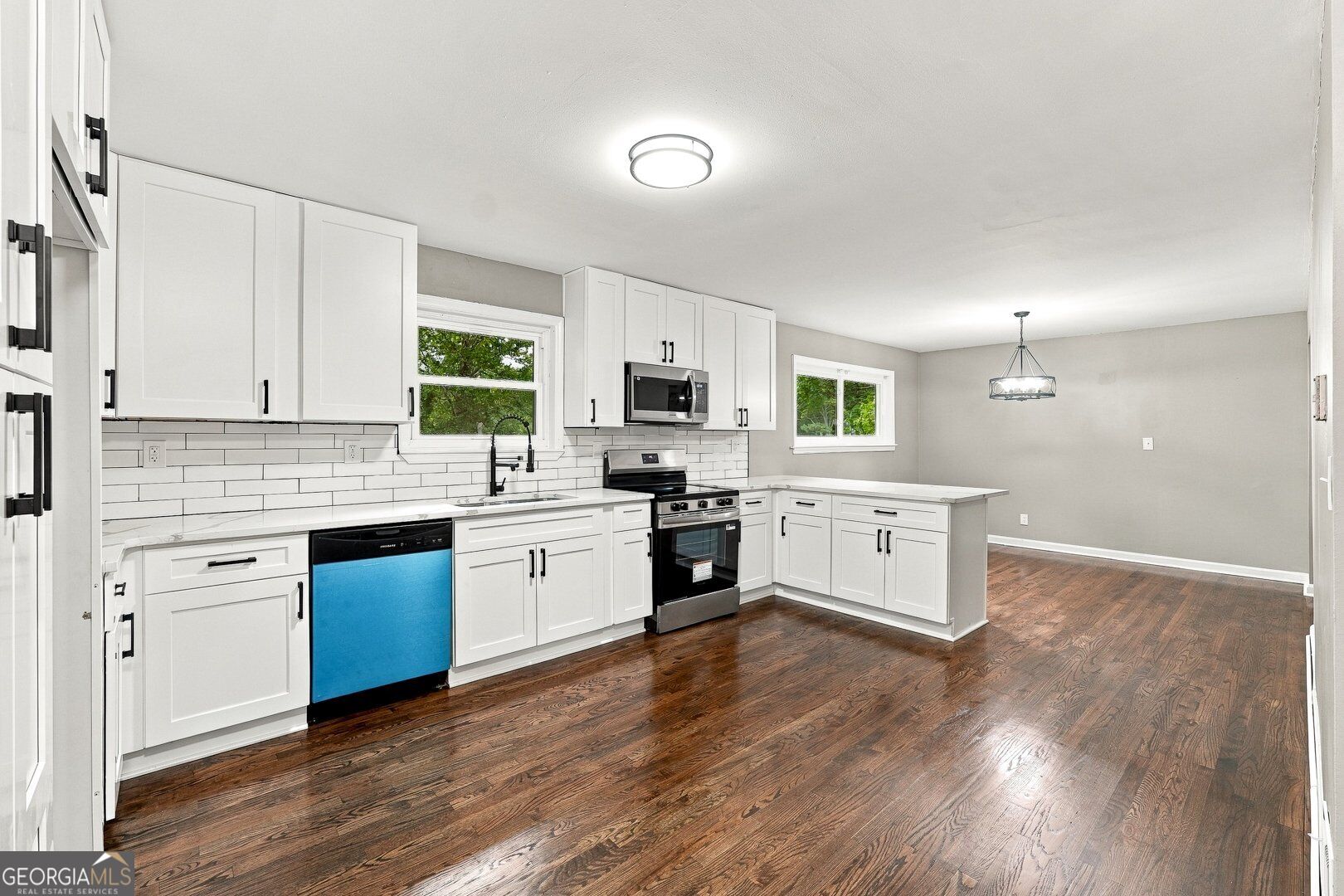 2988 Valley Ridge Drive Property Photo 14