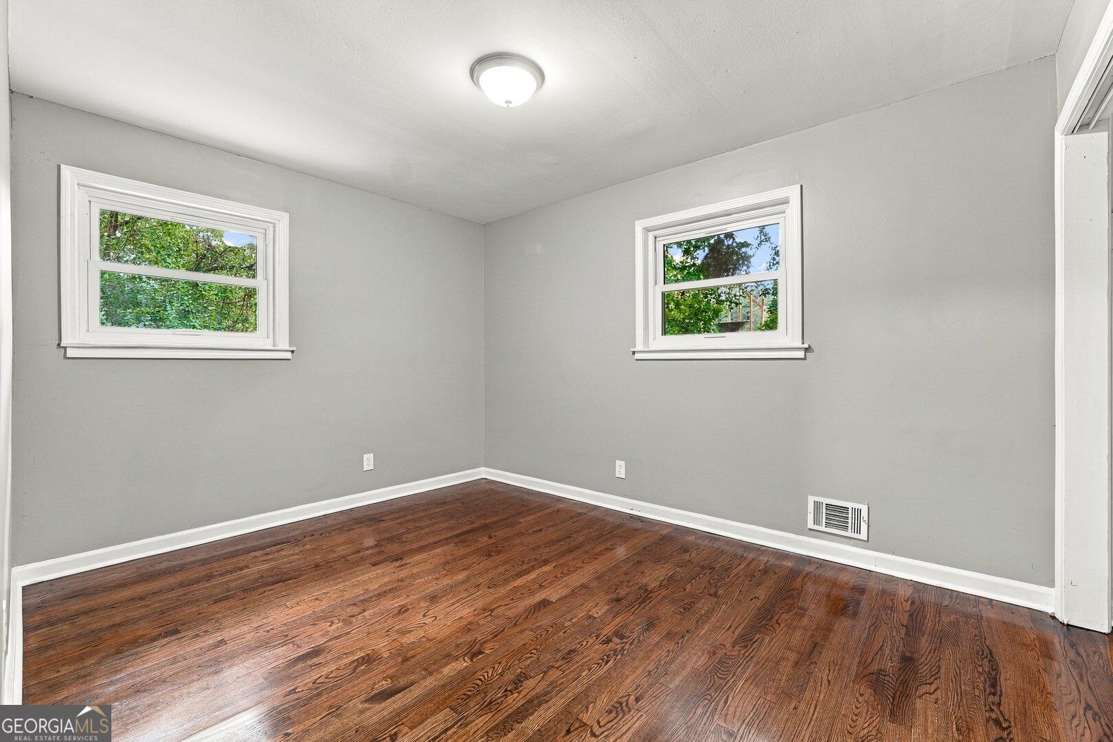 2988 Valley Ridge Drive Property Photo 18