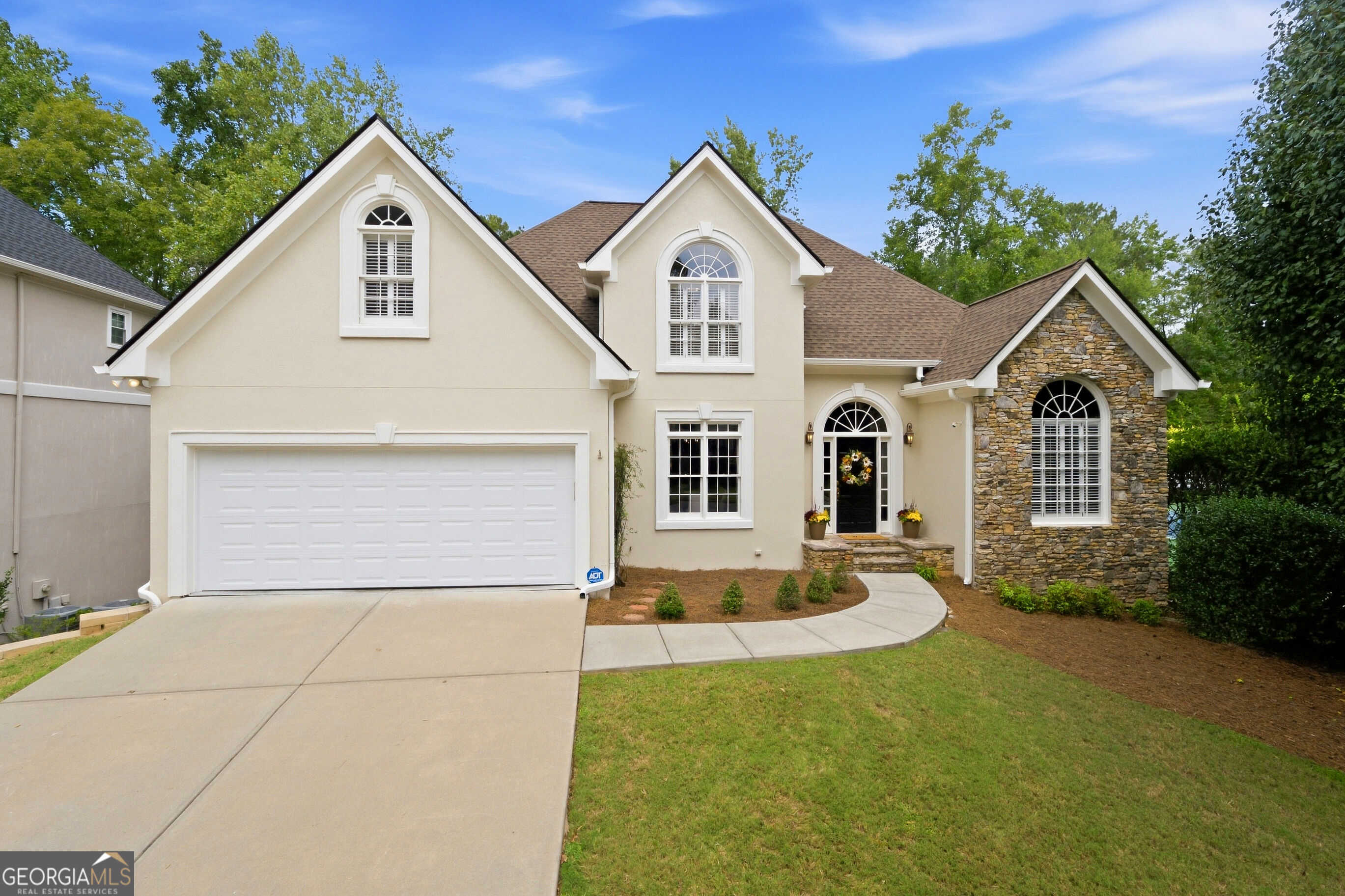 4880 Haydens Walk Drive Property Photo 1