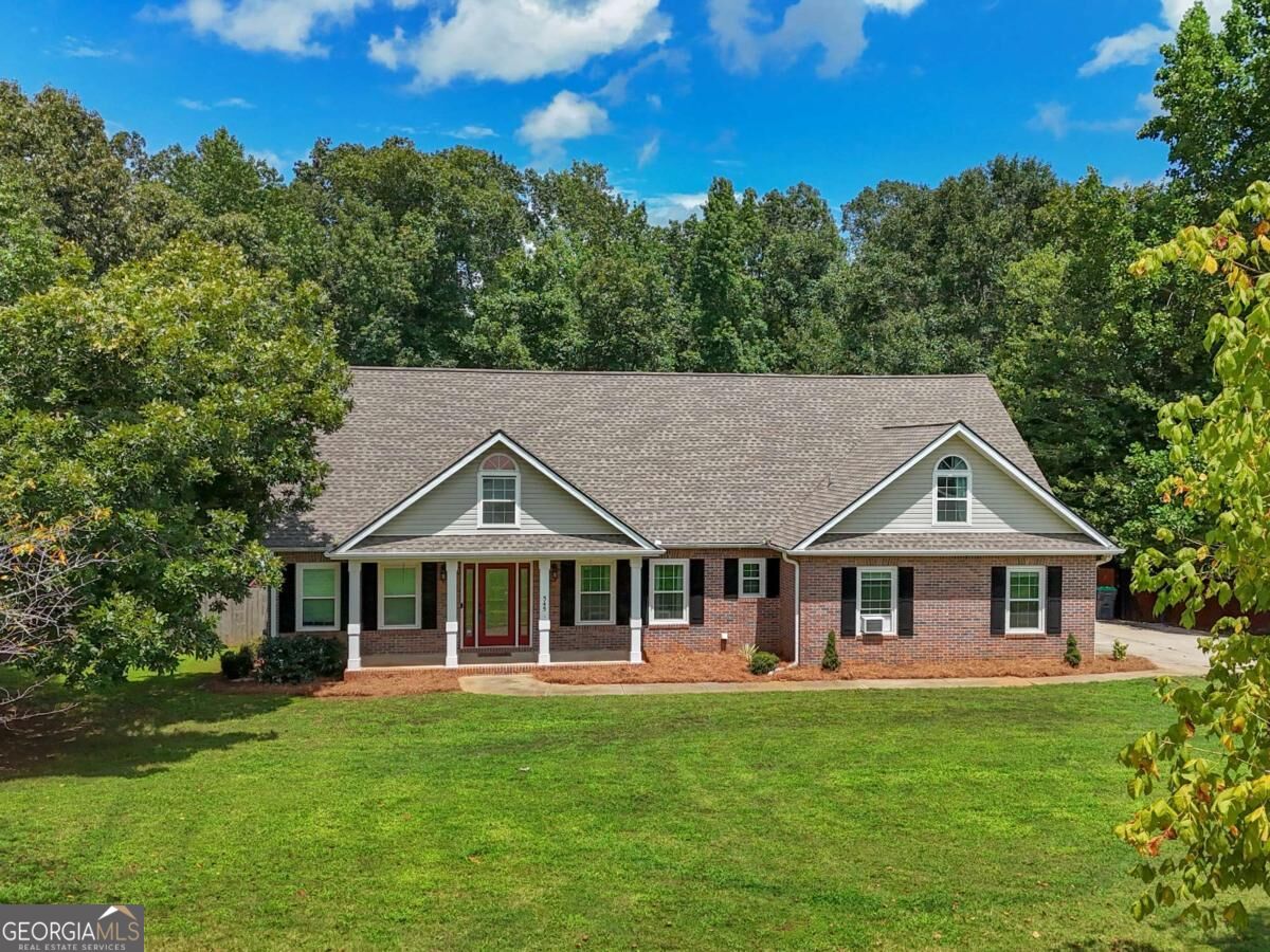 545 Barhams Ridge Drive Property Photo 1