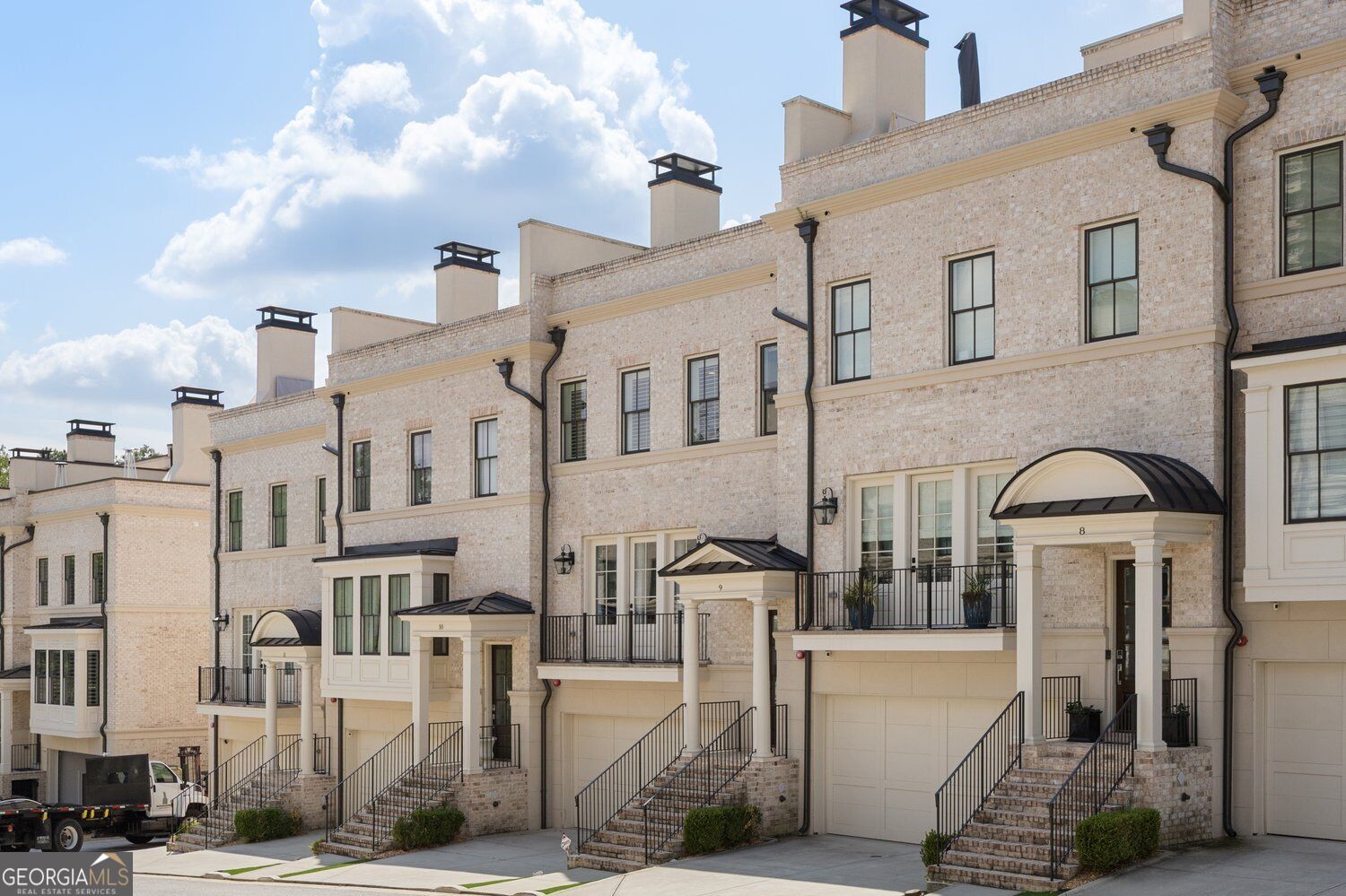 3715 Peachtree Road NE # 9