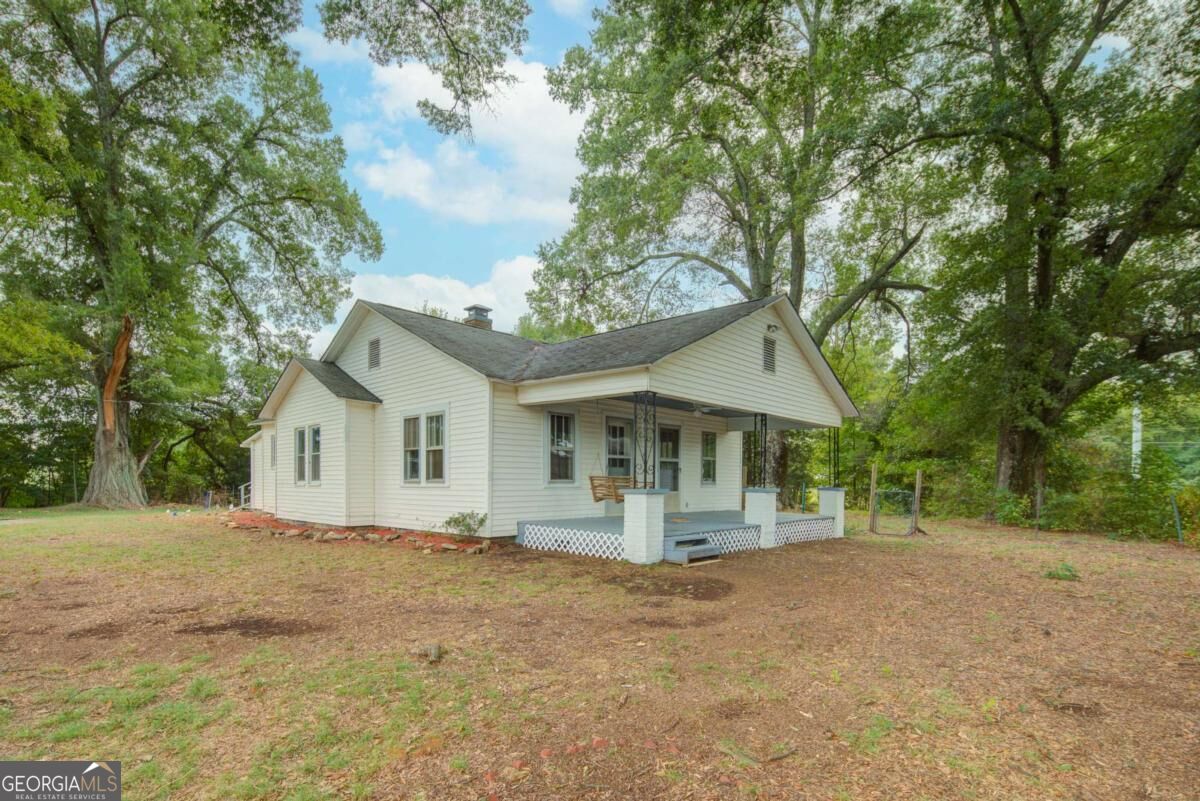 7985 Midway Road Property Photo 2