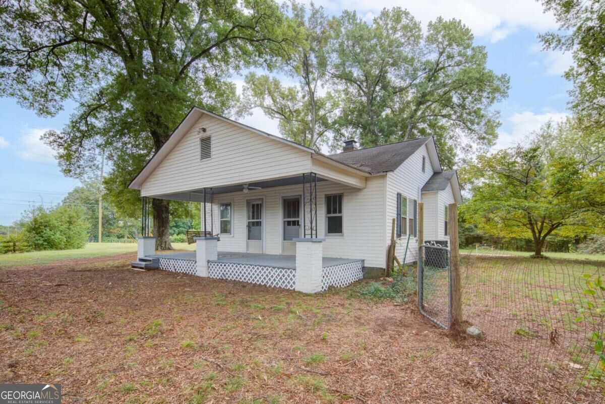 7985 Midway Road Property Photo 23
