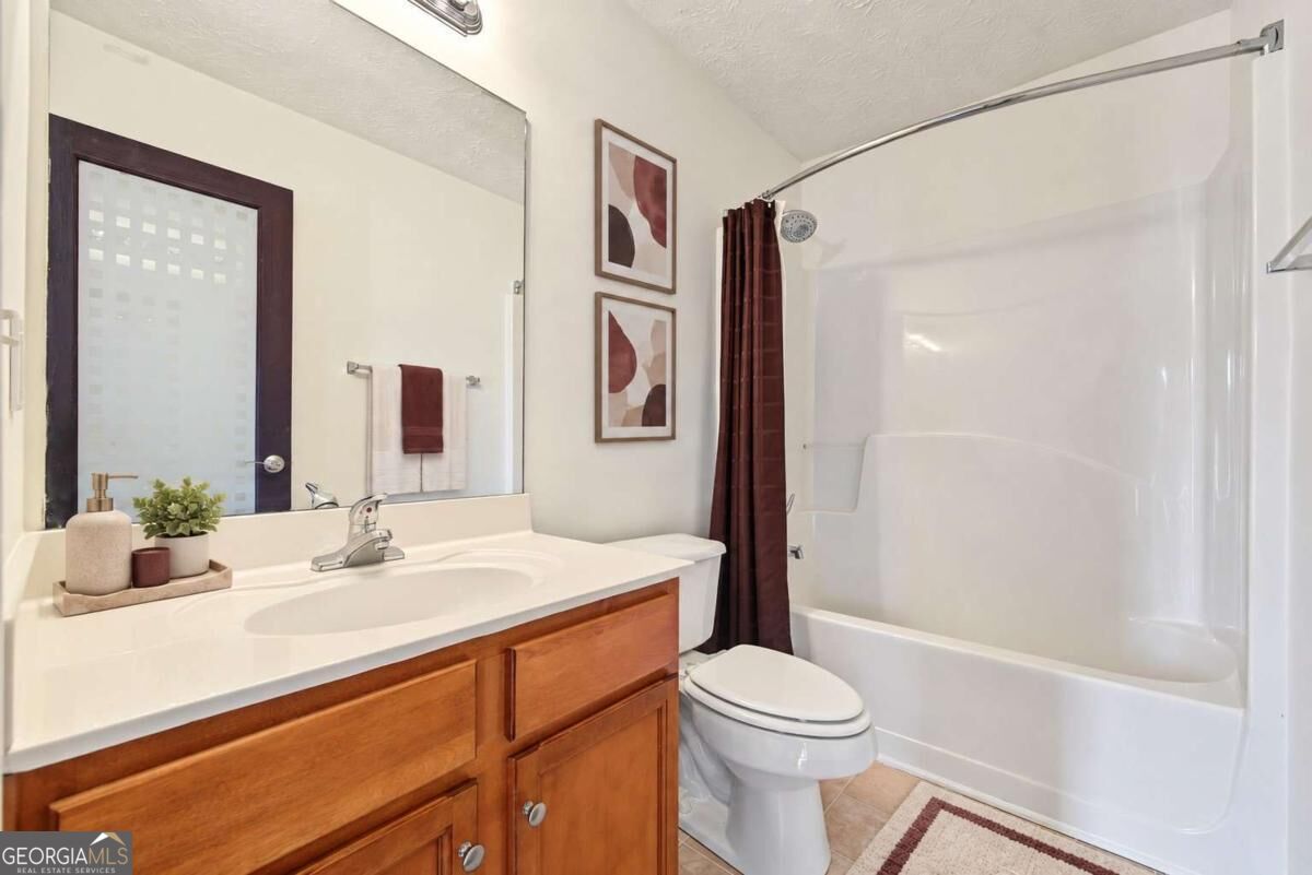 106 Jack Court Property Photo 8