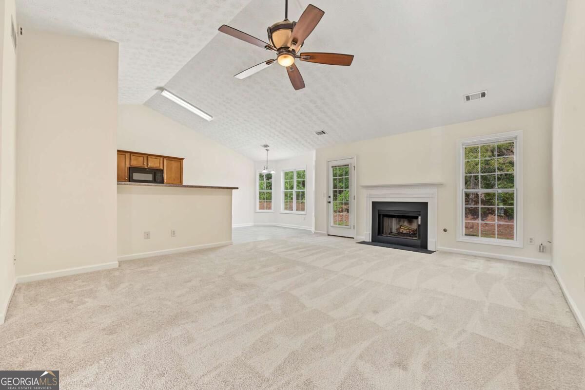 106 Jack Court Property Photo 13