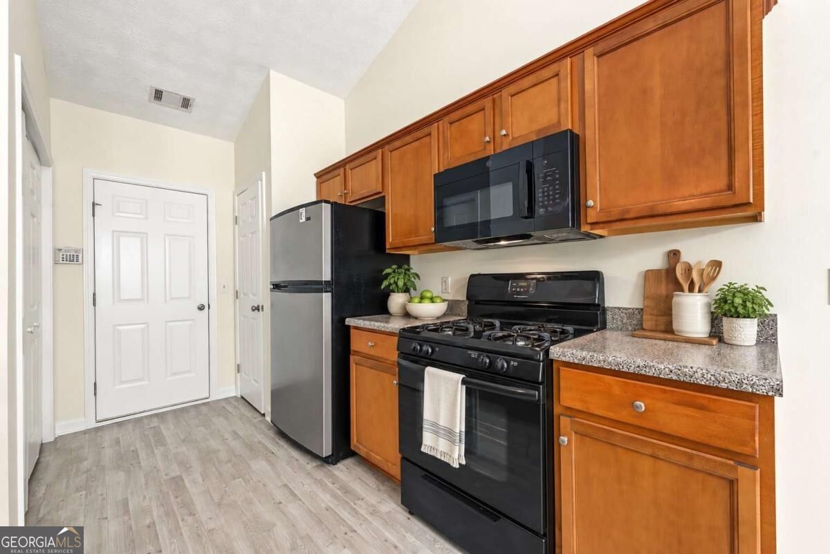 106 Jack Court Property Photo 25