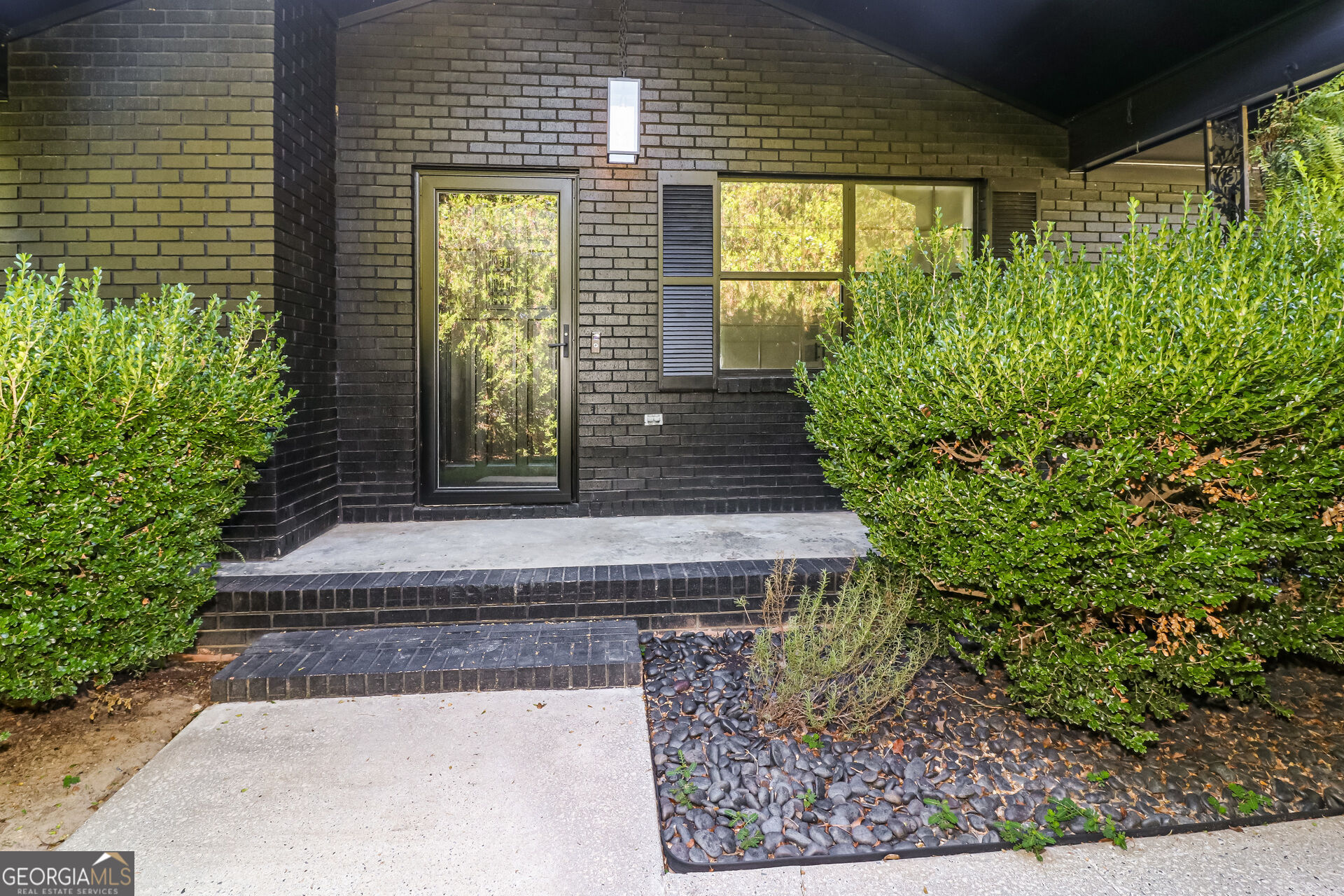104 Adon Street Property Photo 6