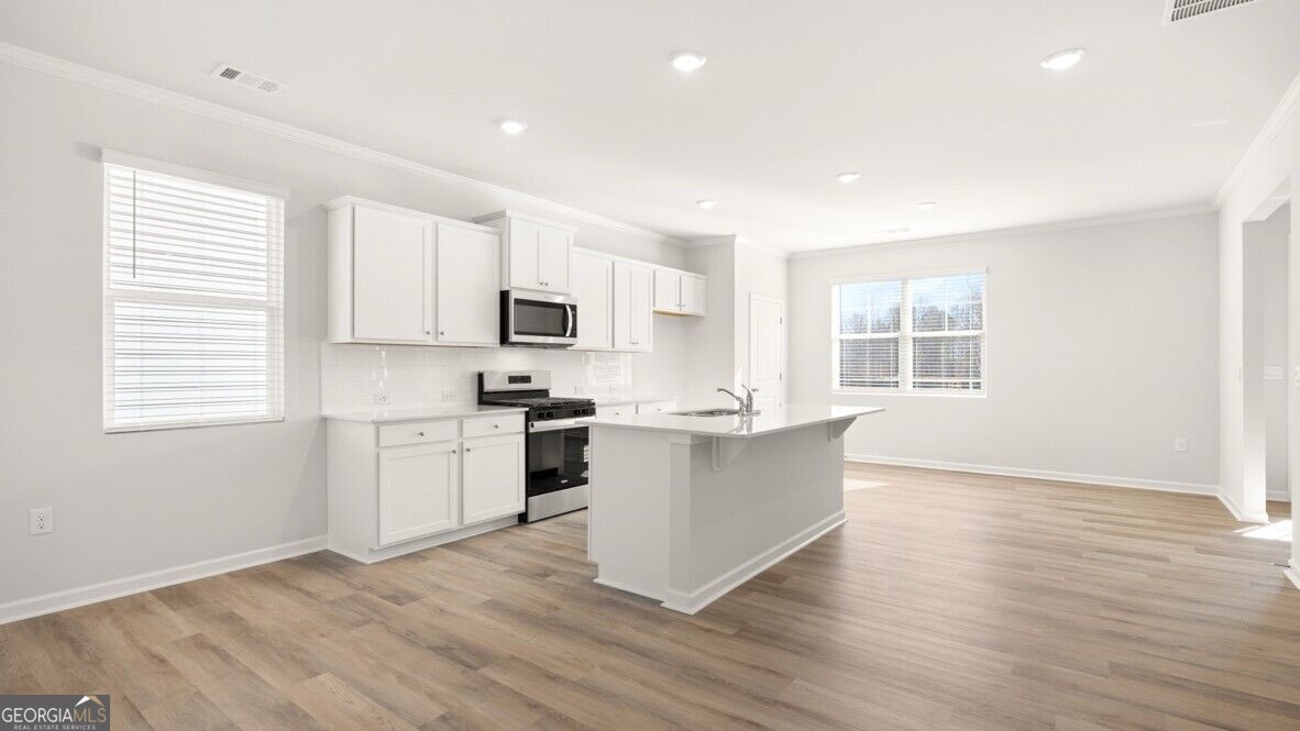 90 Lambton Place Property Photo 8