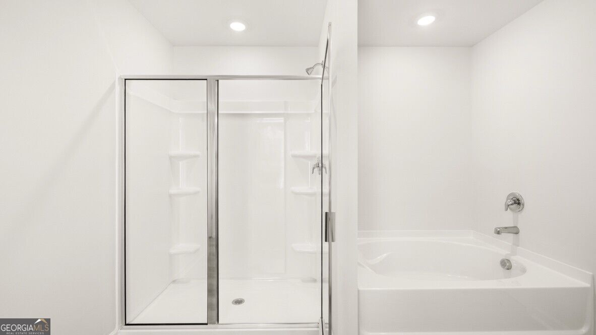90 Lambton Place Property Photo 23