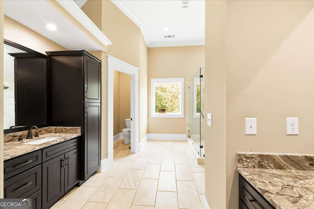 617 Skyland Drive Property Photo 19