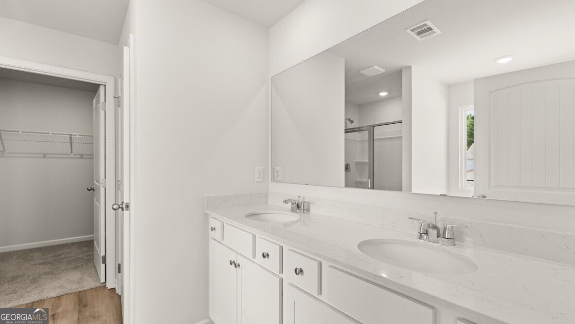96 Lambton Place Property Photo 21