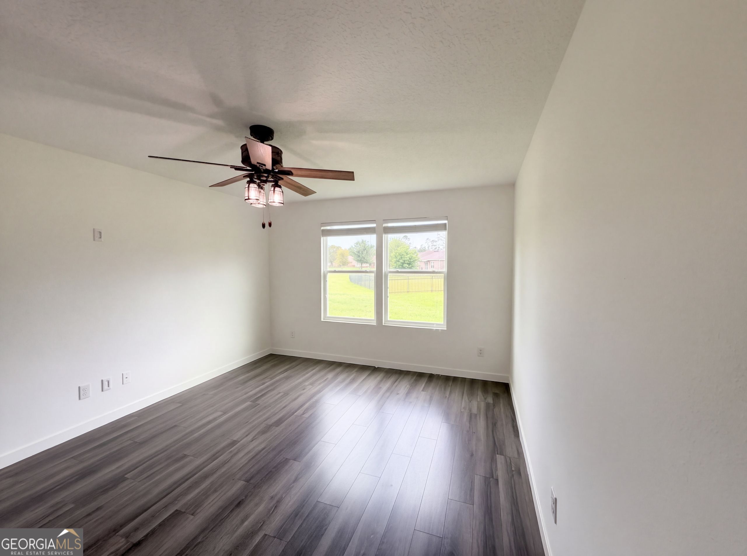 119 Brooklet Circle Property Photo 4