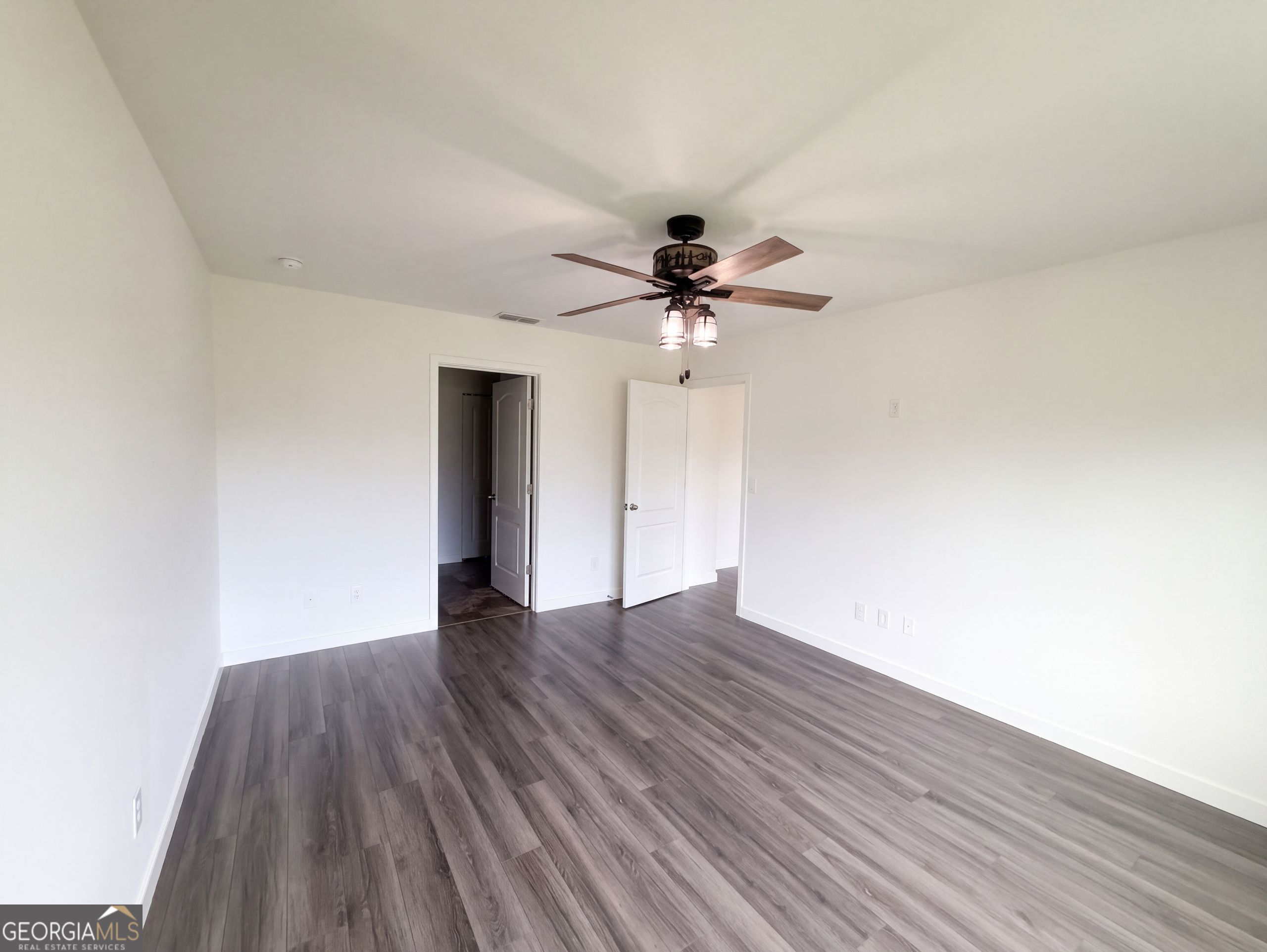 119 Brooklet Circle Property Photo 12