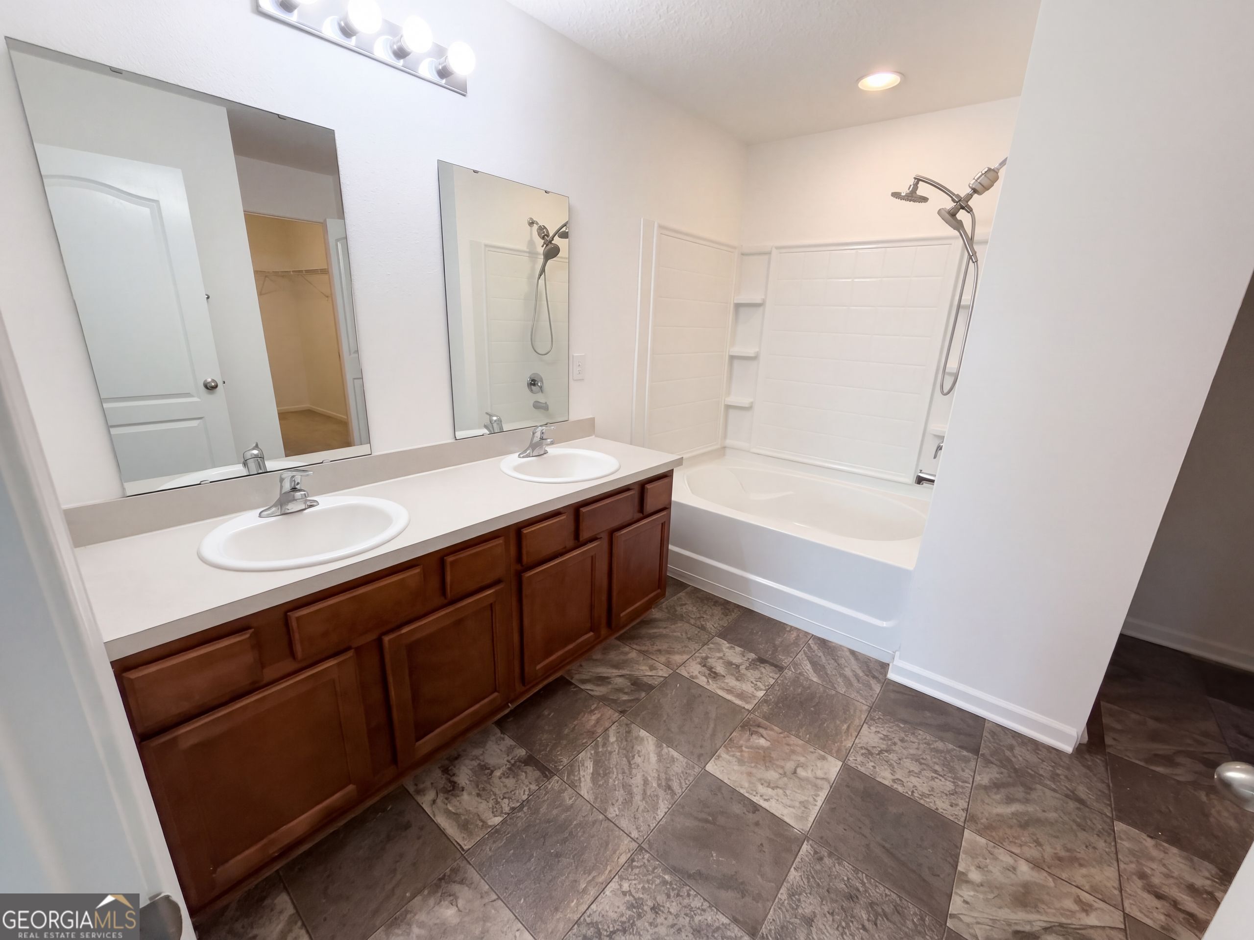 119 Brooklet Circle Property Photo 19