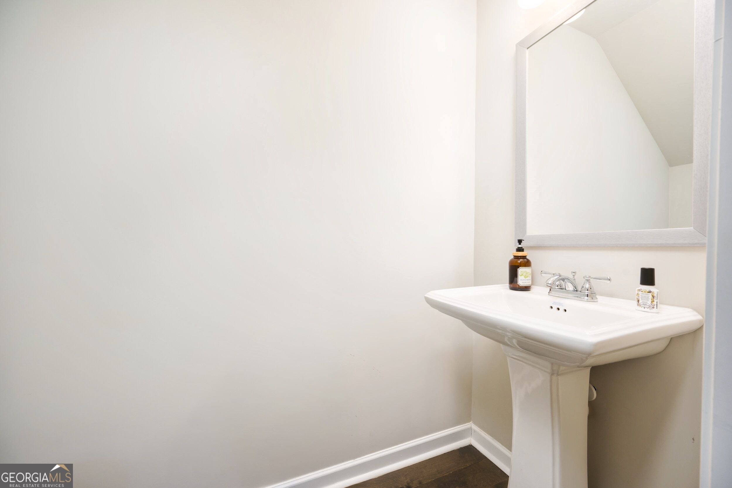 2658 Wild Laurel Court Property Photo 11