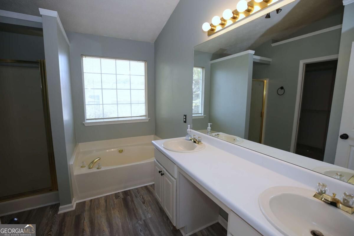 4246 Brighton Way Nw Property Photo 8