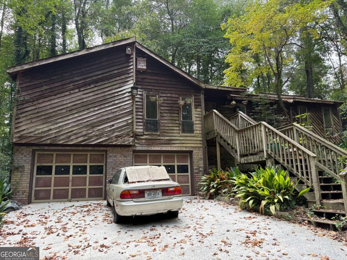 619 The General Avenue Property Photo 1