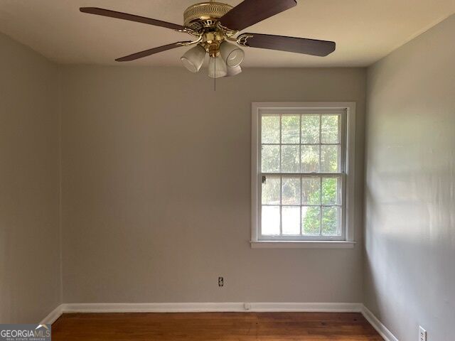 4702 Elkan Avenue Property Photo 6