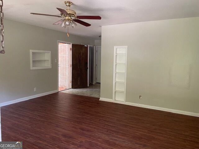 4702 Elkan Avenue Property Photo 10