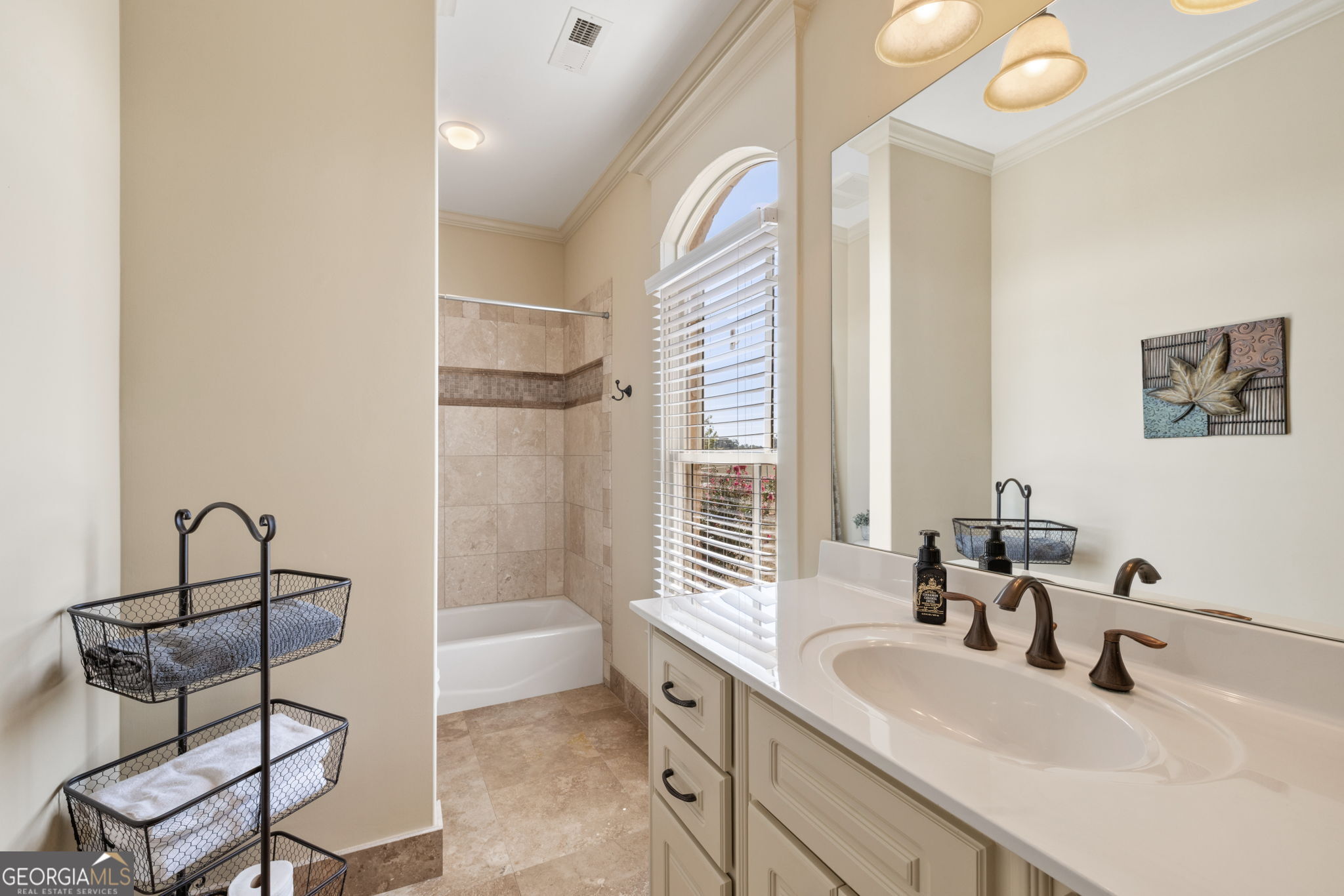 1051 Gresham Road Property Photo 35