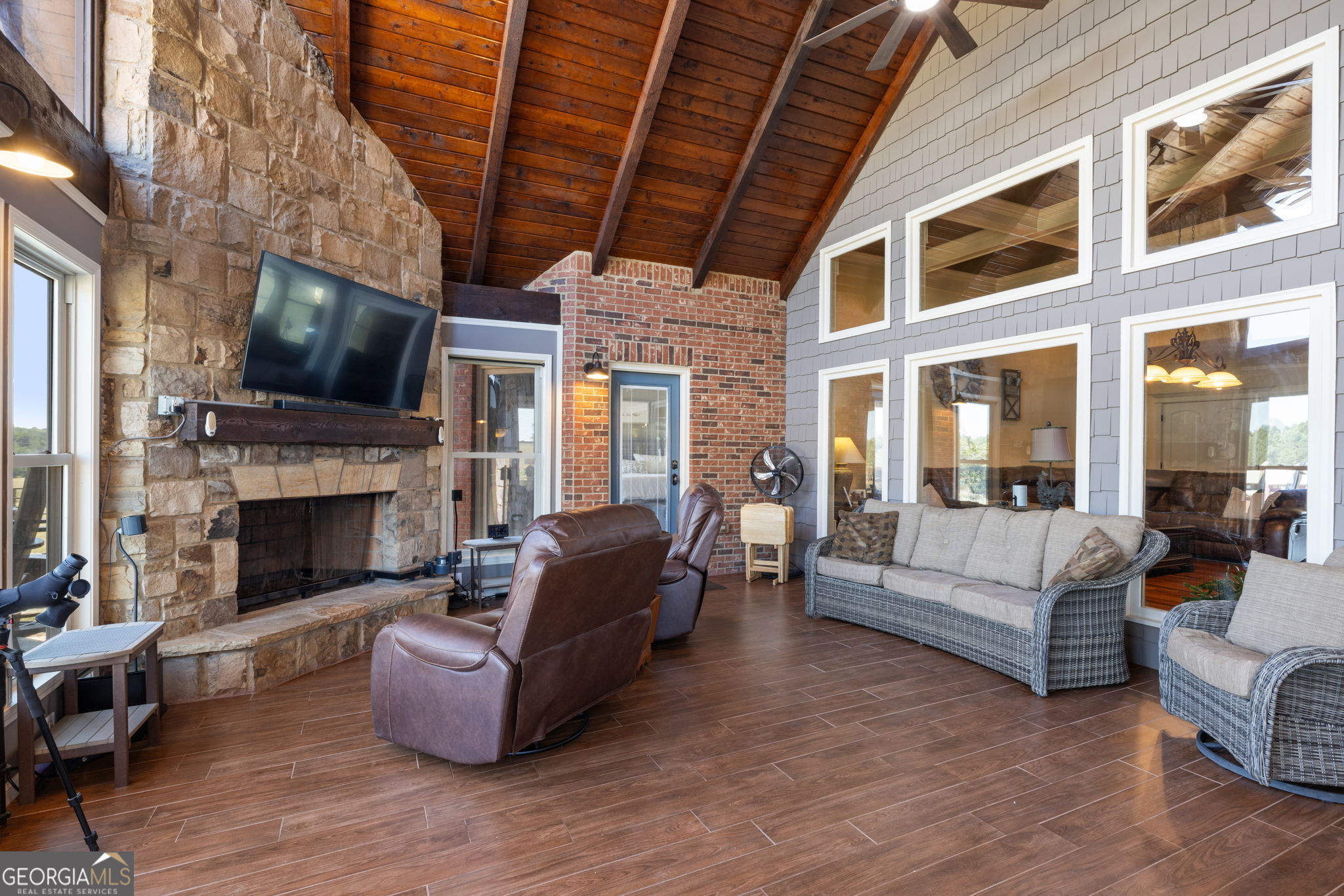 1051 Gresham Road Property Photo 40