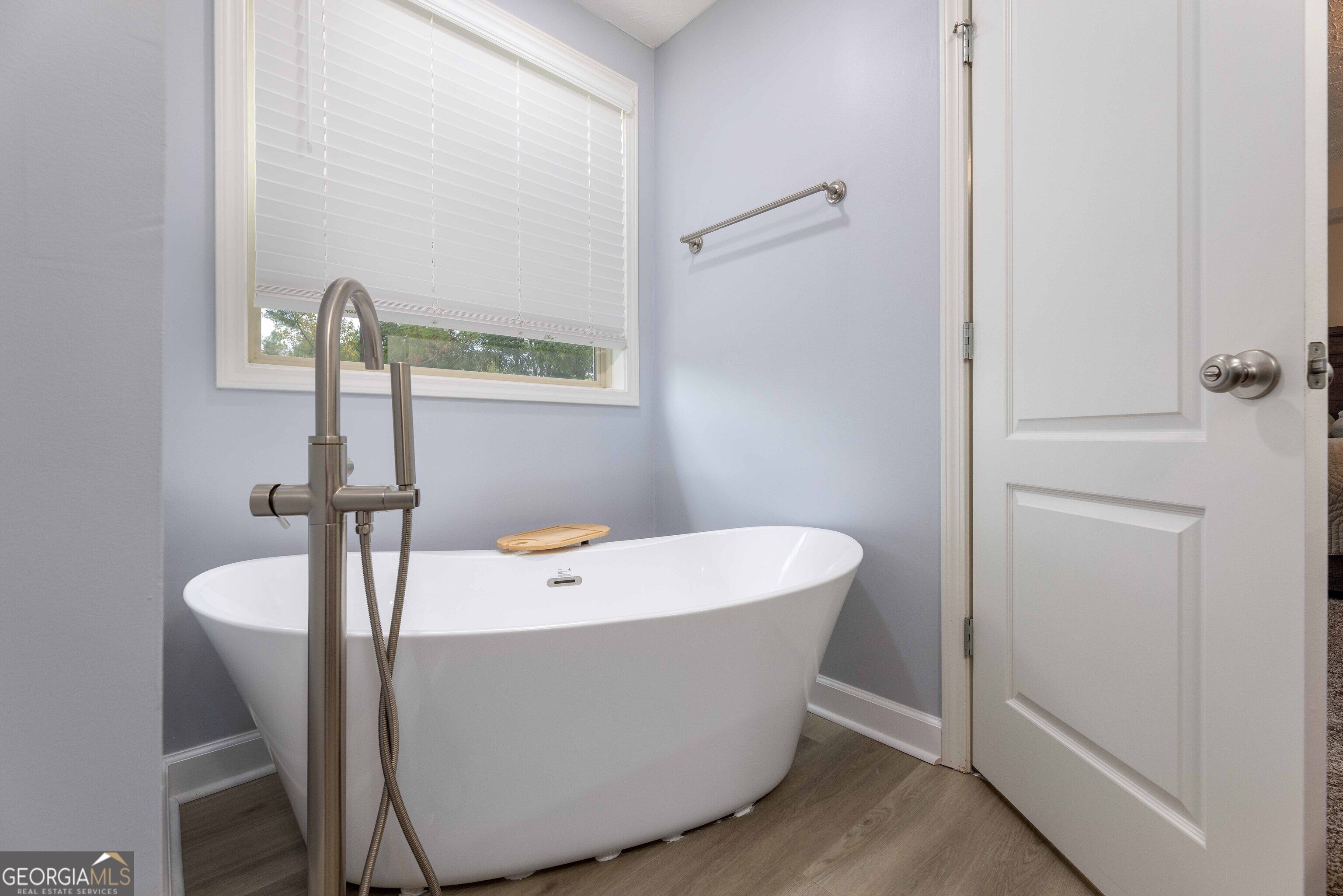 6057 Townes Way Property Photo 13