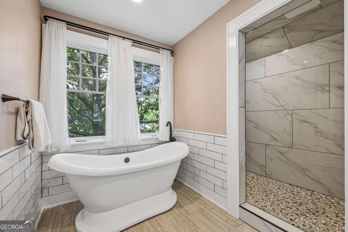 13 Kensington Road Property Photo 26