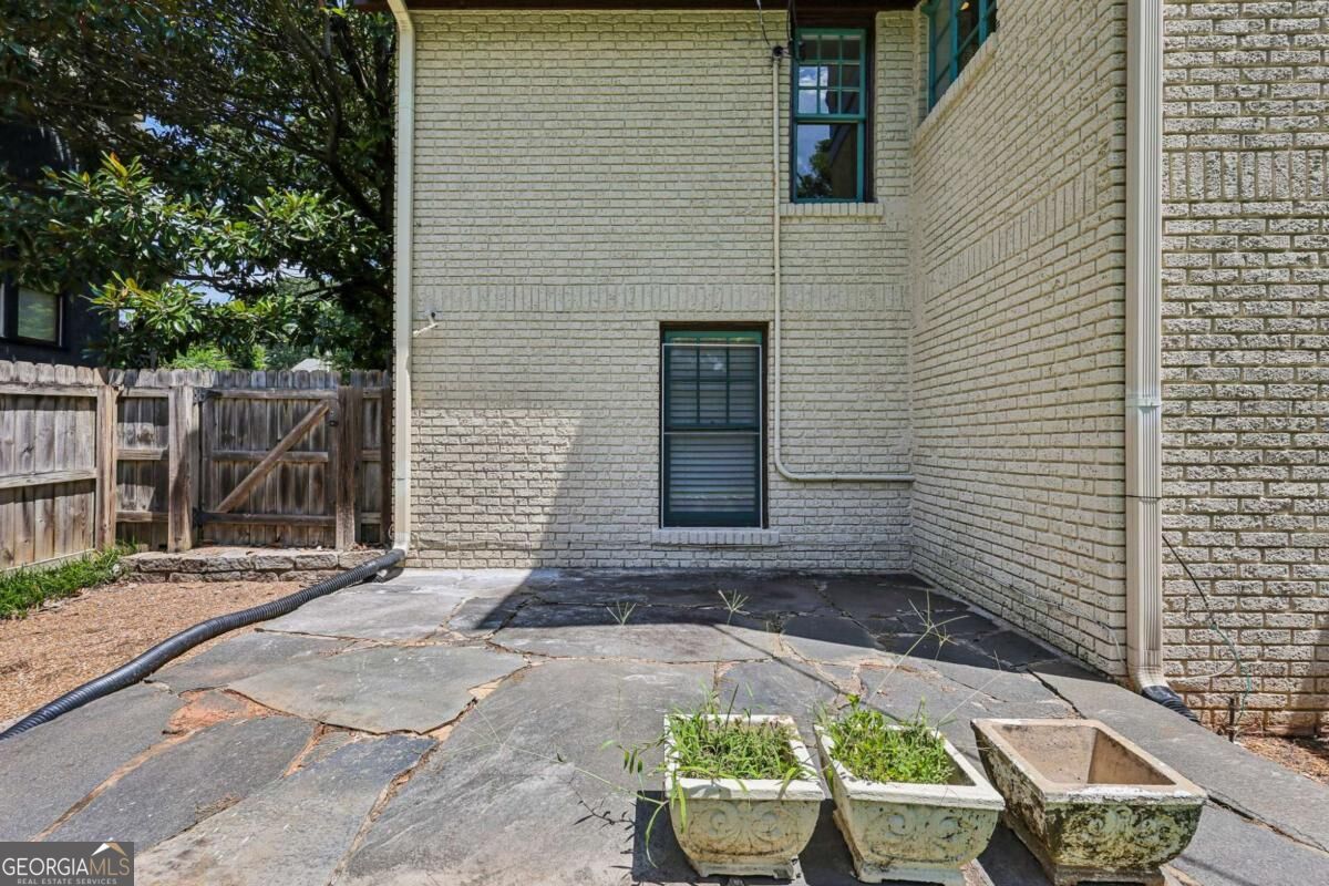 13 Kensington Road Property Photo 38