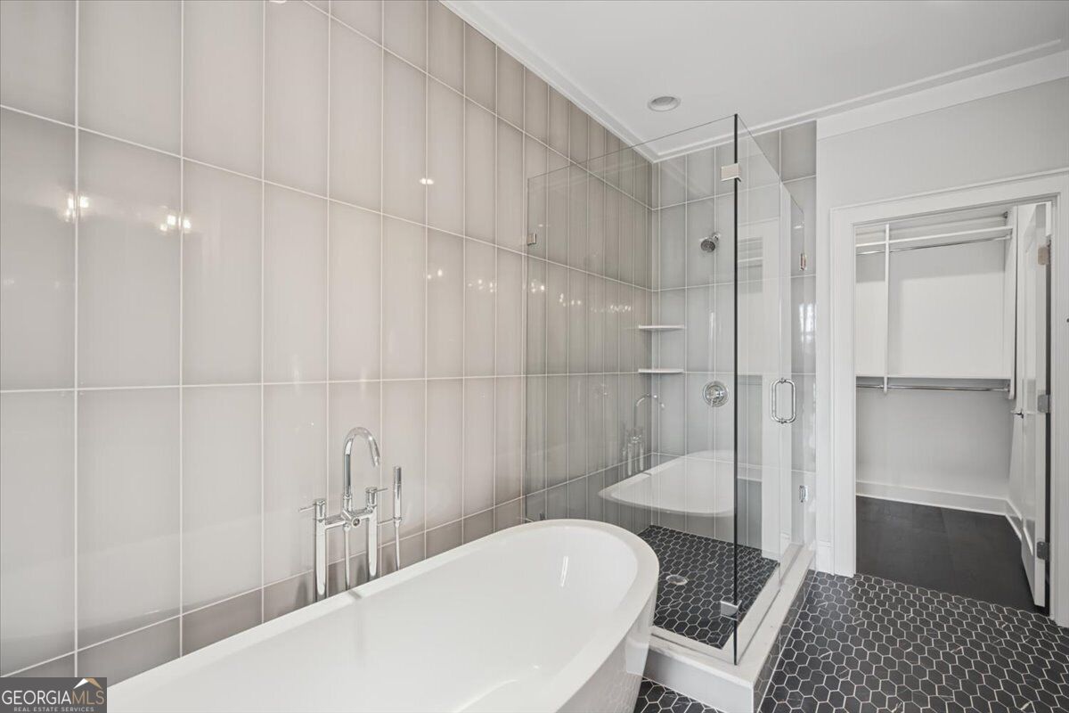 2528 Appleden Place # 9 Property Photo 41