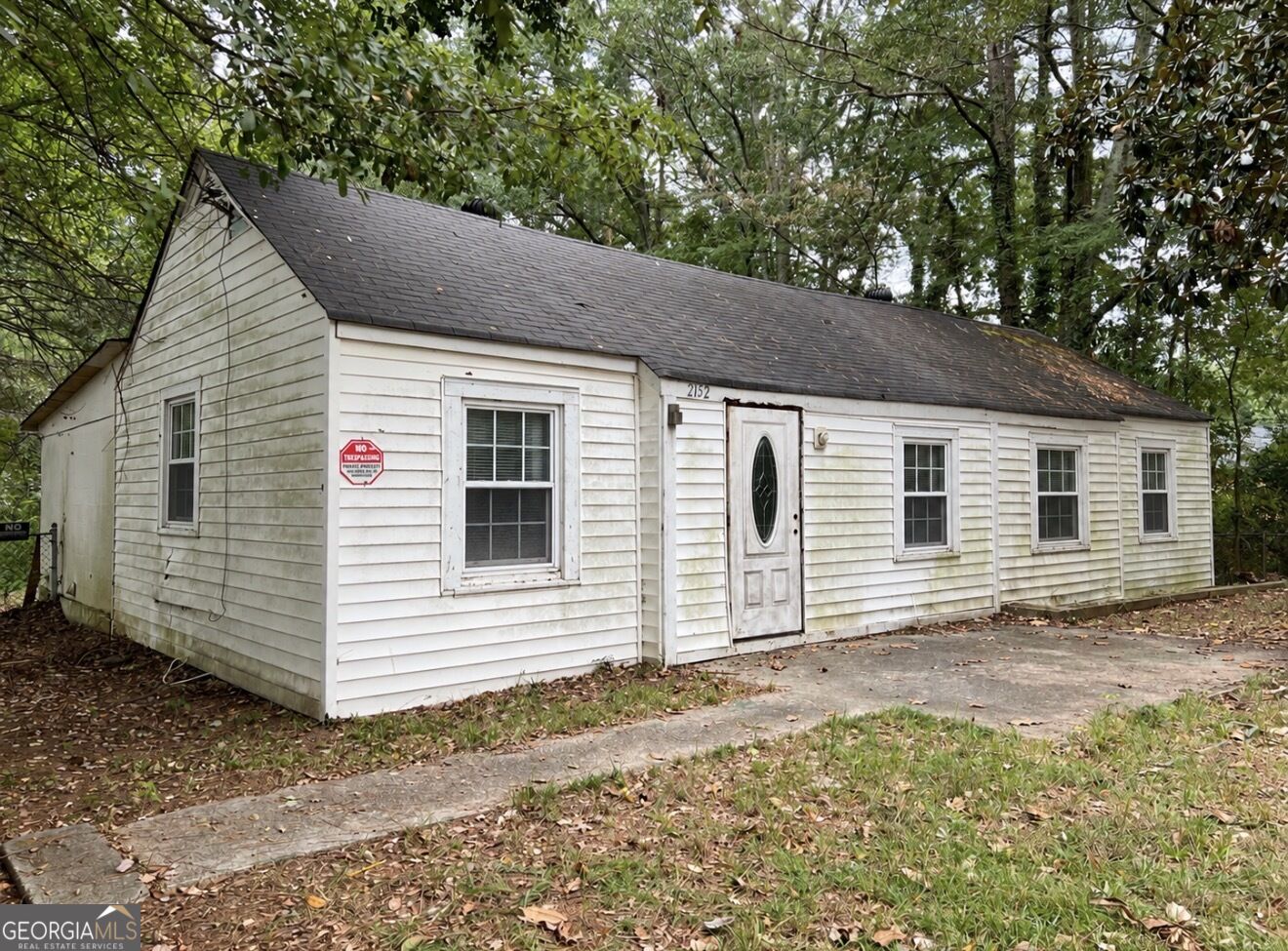 2152 Wesley Chapel Road Property Photo 1