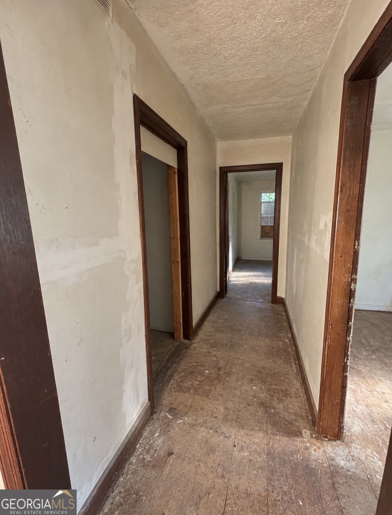 2152 Wesley Chapel Road Property Photo 3