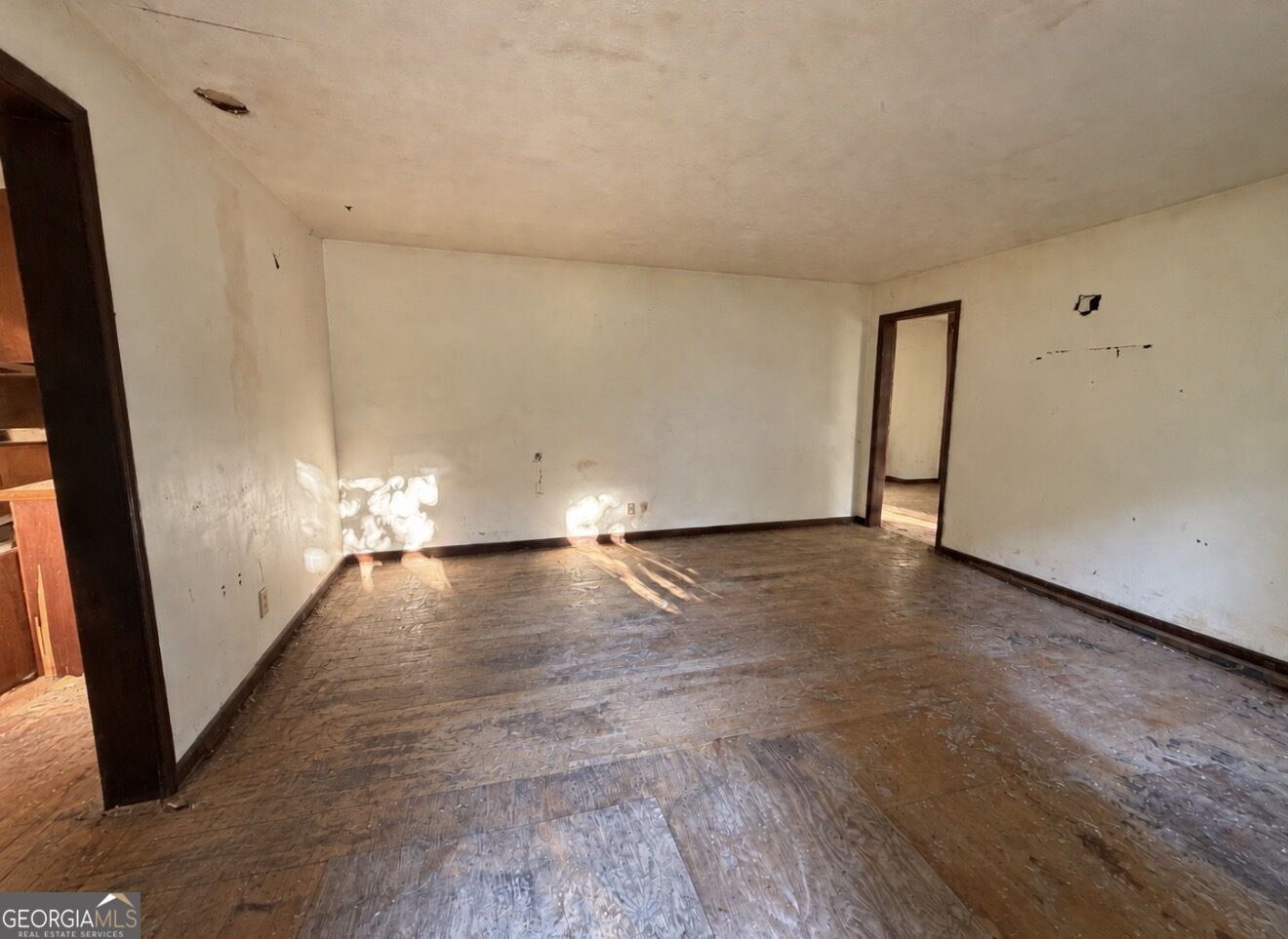 2152 Wesley Chapel Road Property Photo 6