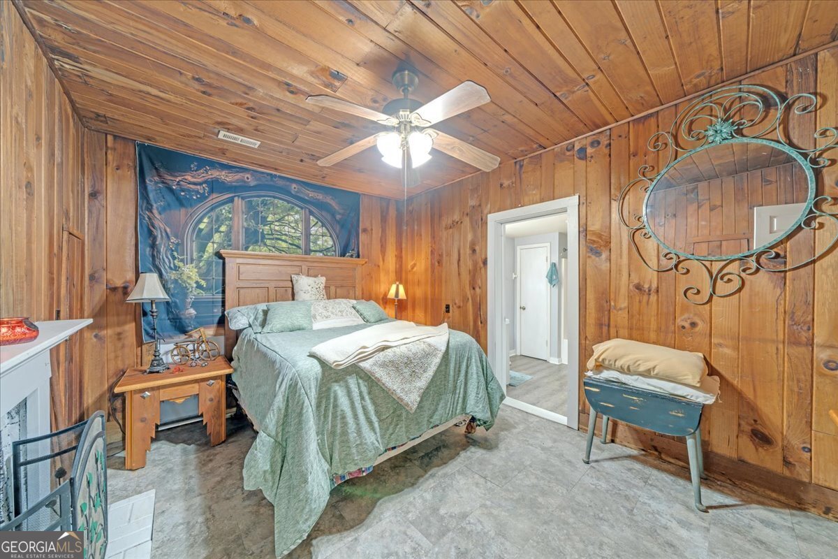 4253 Swallows Creek Road Property Photo 29
