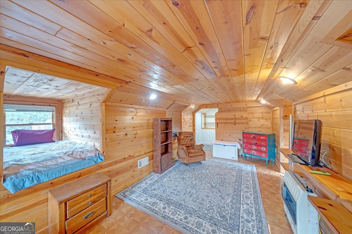 4253 Swallows Creek Road Property Photo 36