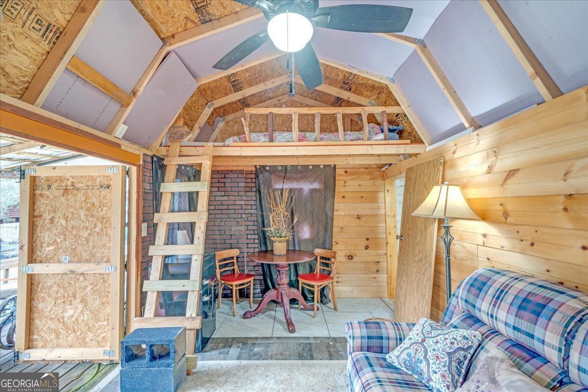 4253 Swallows Creek Road Property Photo 41