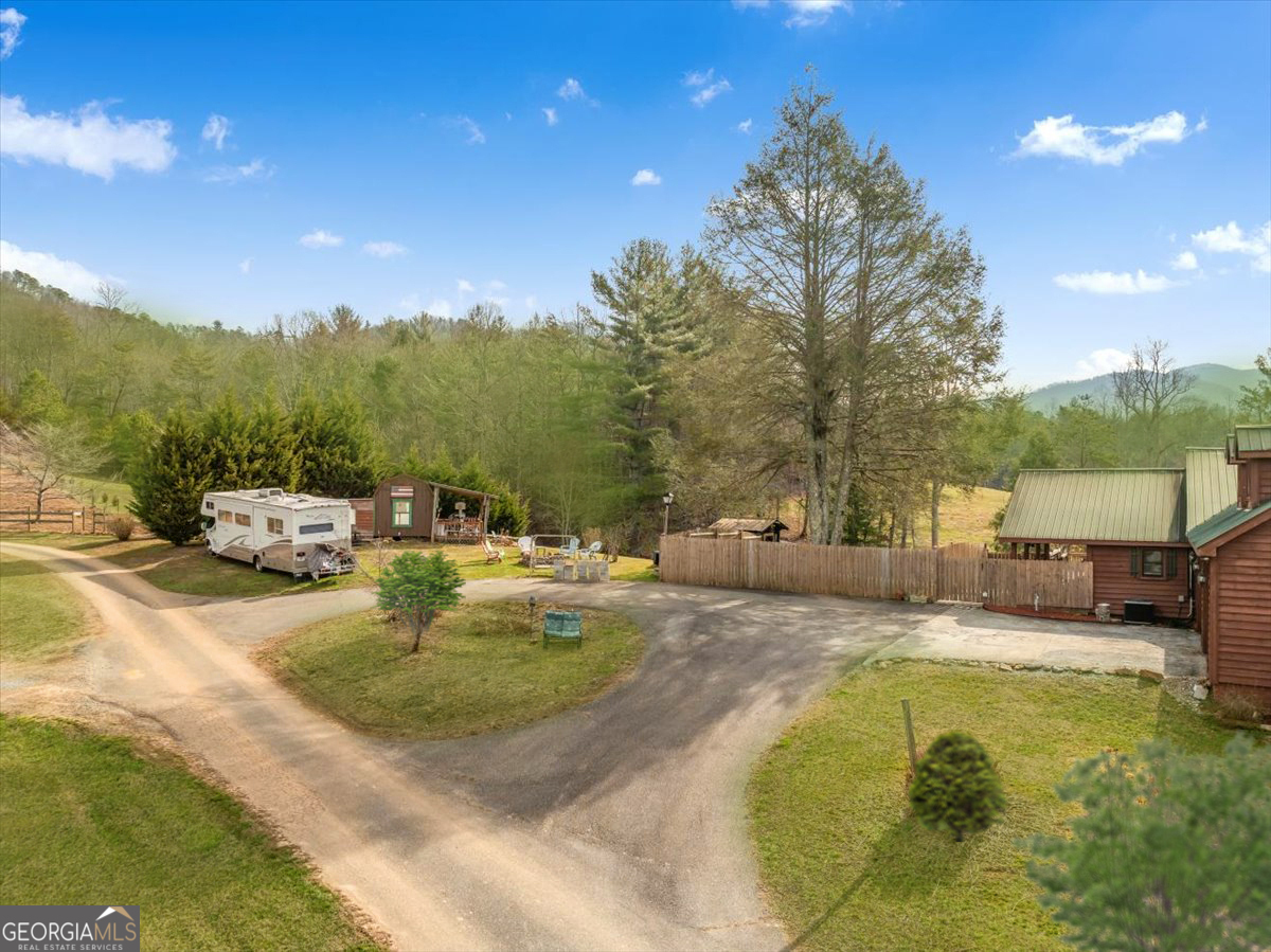 4253 Swallows Creek Road Property Photo 62