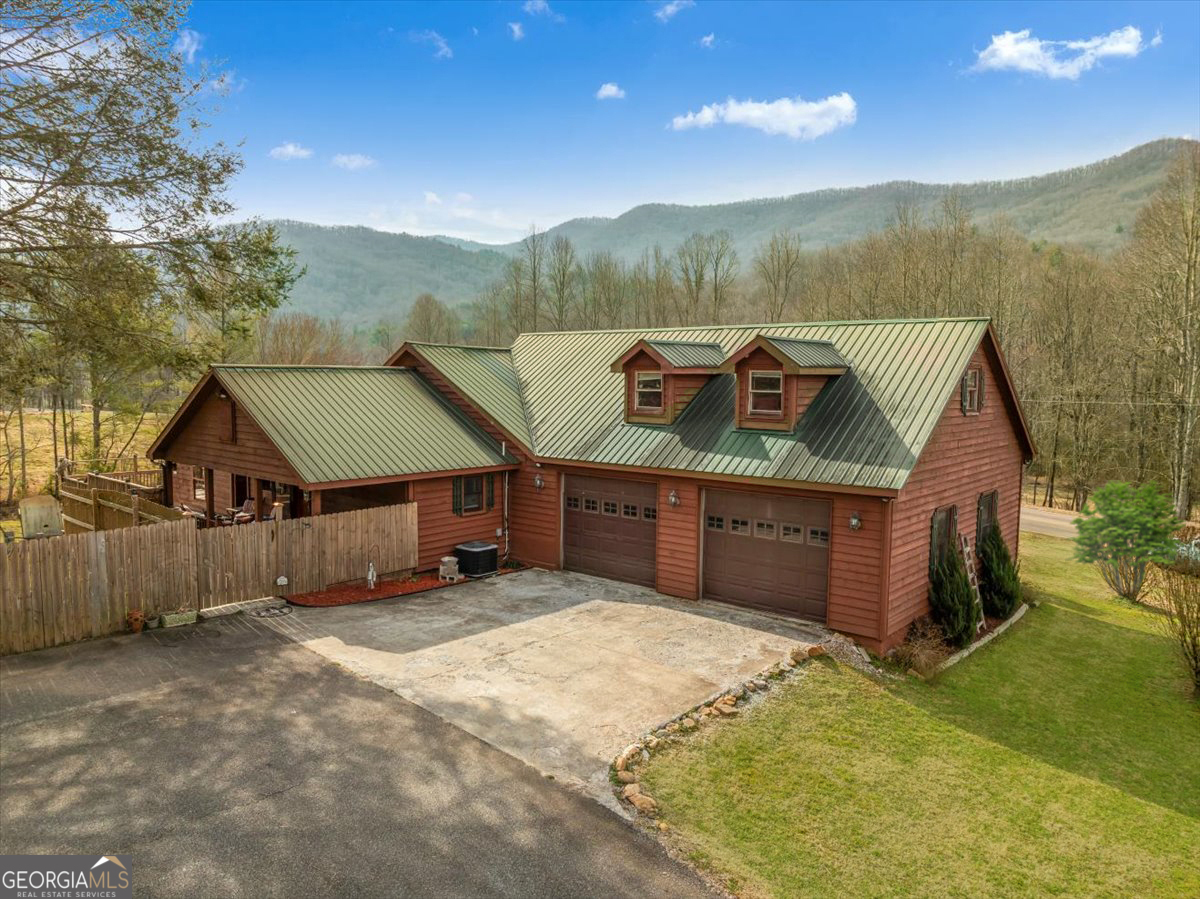 4253 Swallows Creek Road Property Photo 63