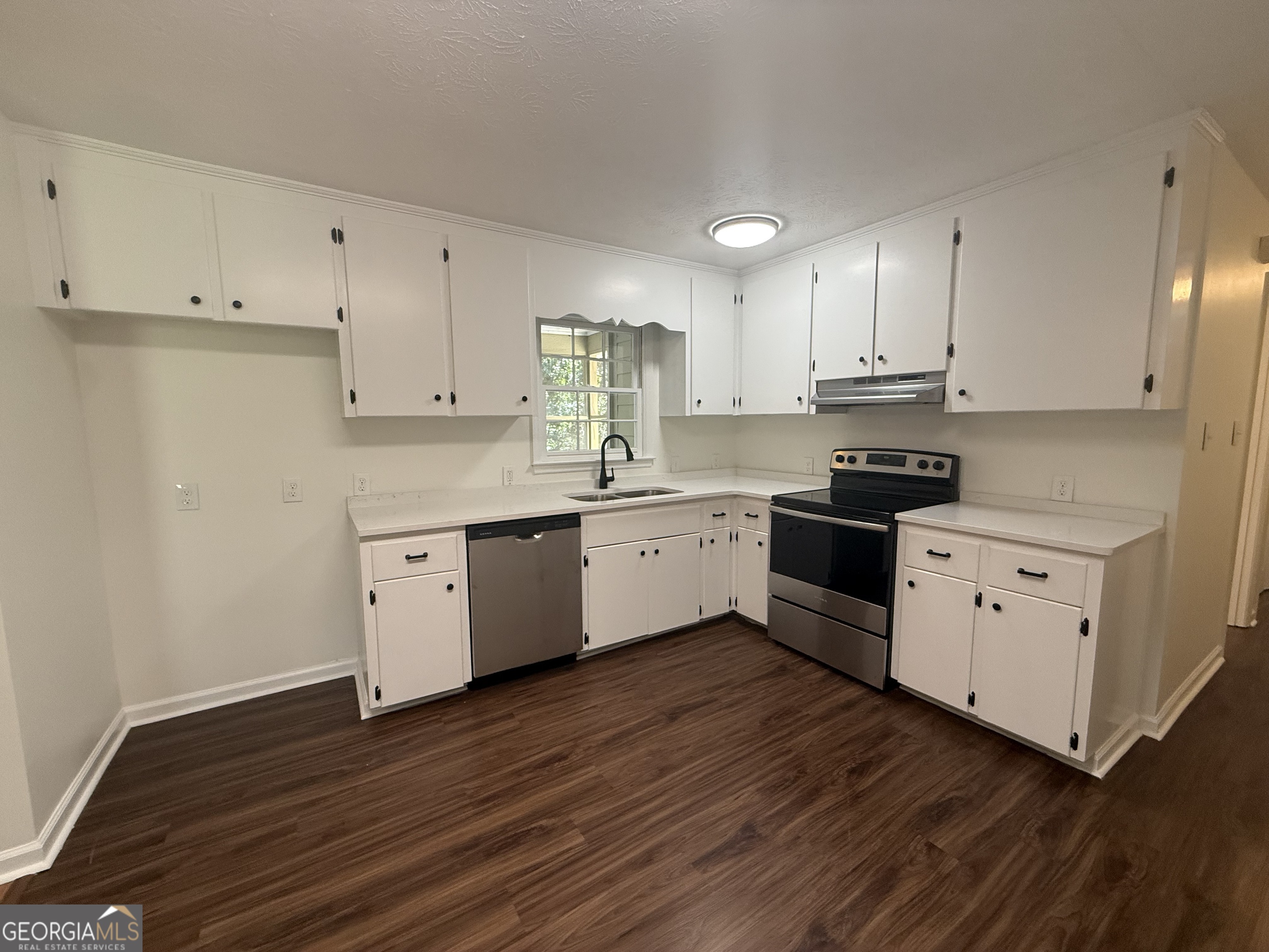 508 Merrill Lane Property Photo 17