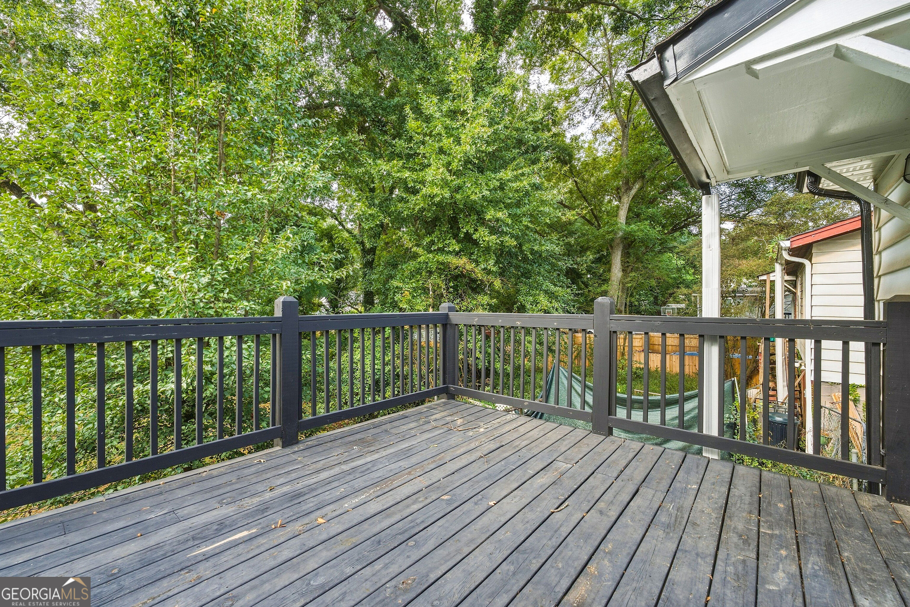 1001 Moreland Drive Property Photo 17