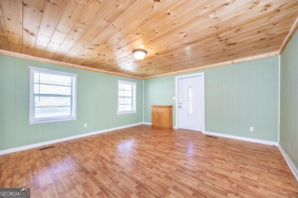 65 Lucille Avenue Property Photo 14
