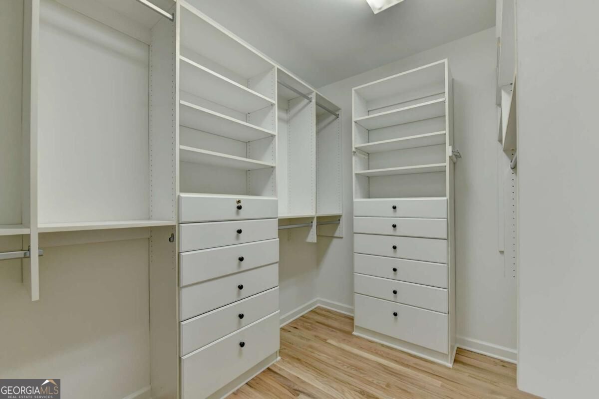 7060 Redcliff Court Property Photo 32