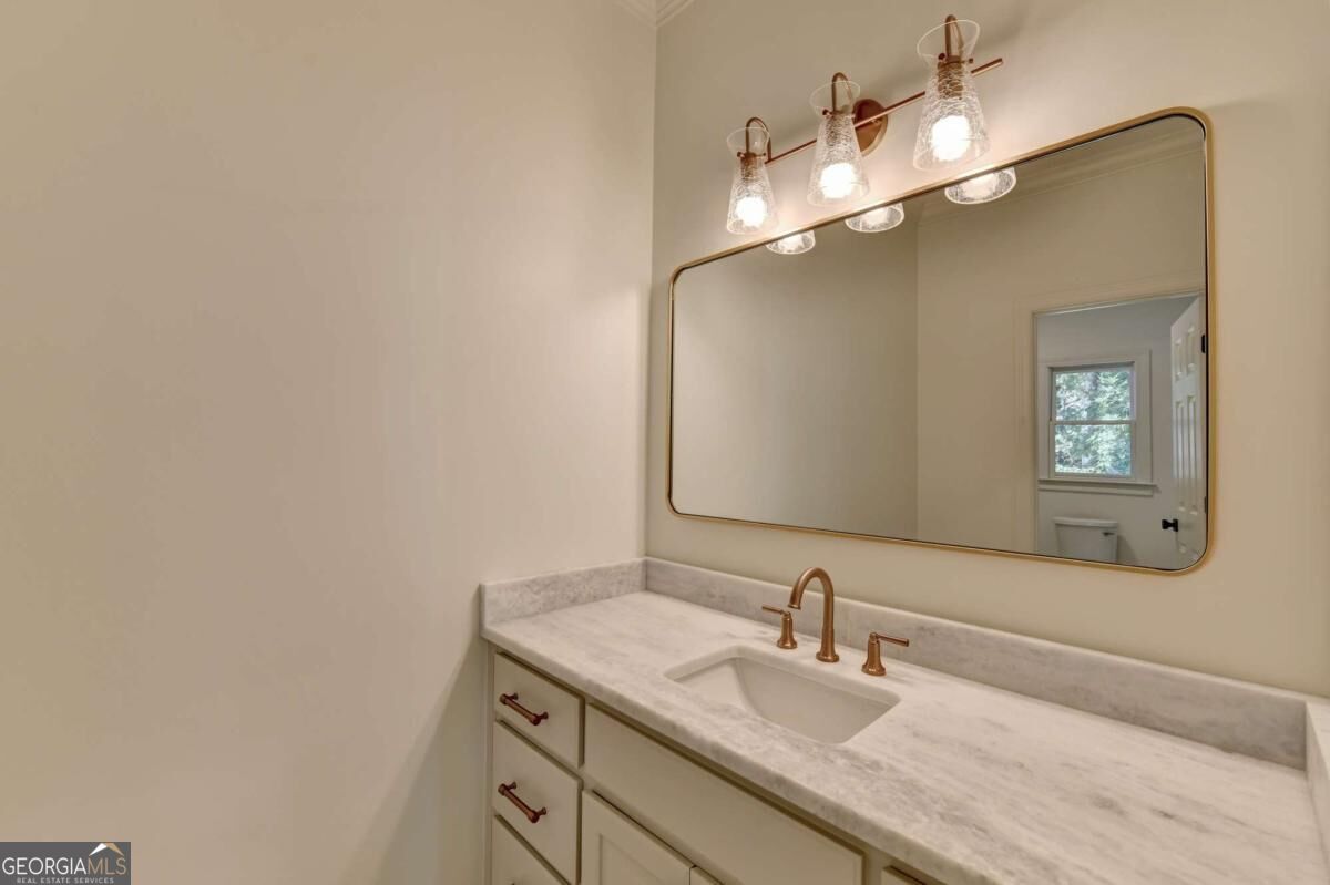7060 Redcliff Court Property Photo 48