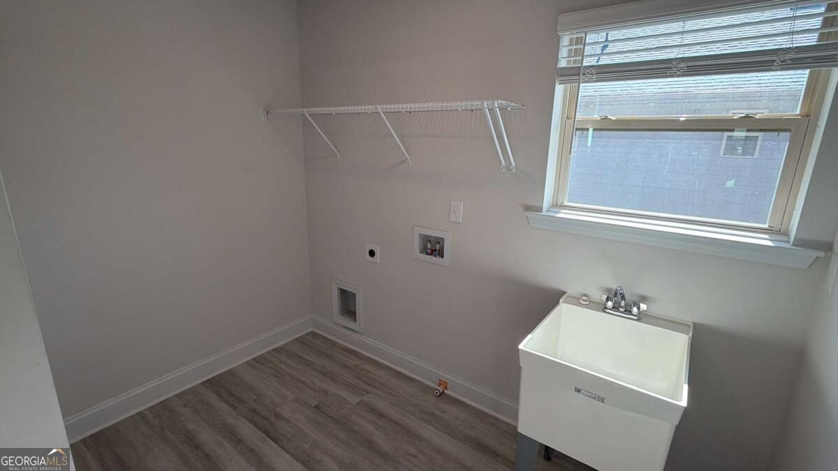304 Magnolia Villas Drive Property Photo 16