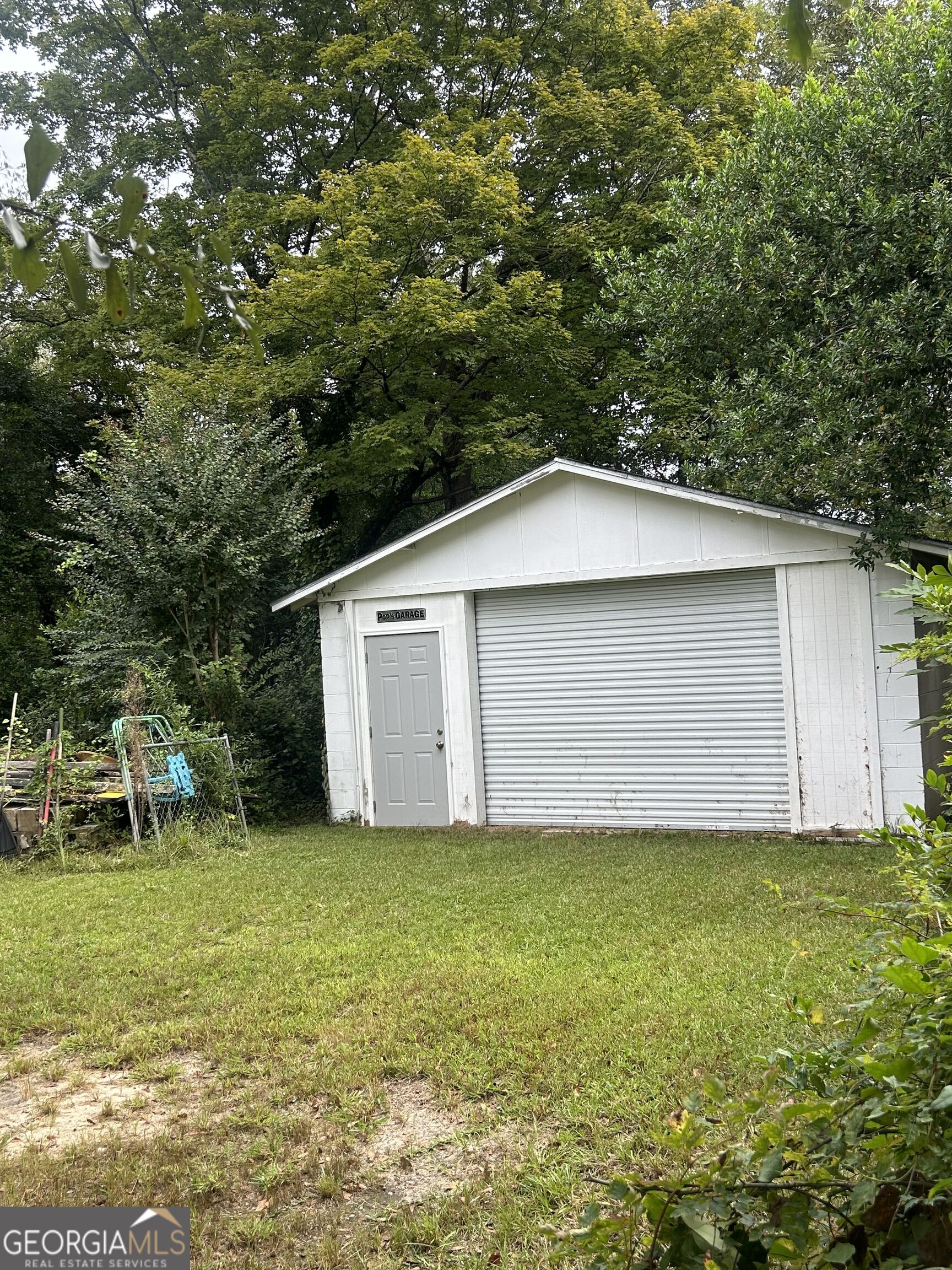3861 Grand Avenue Property Photo 11