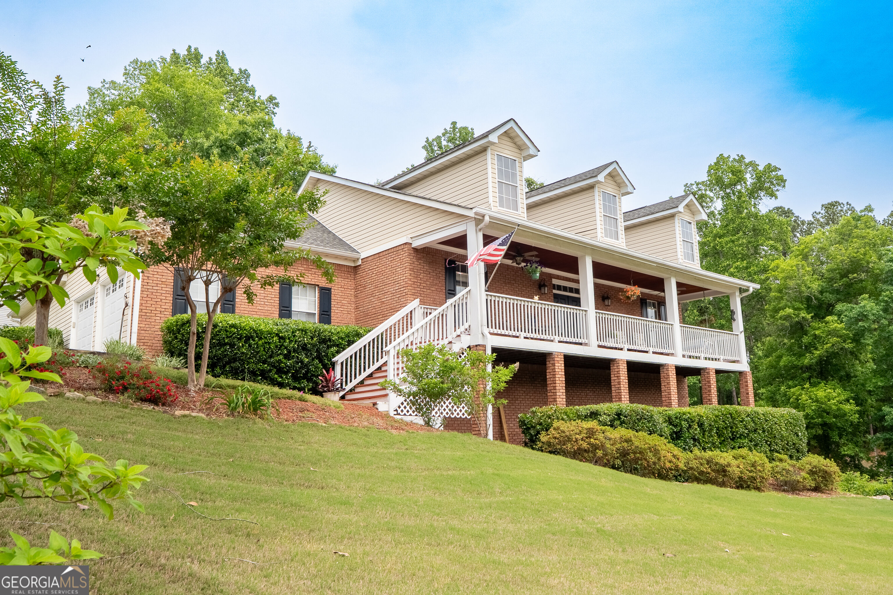 558 Savannah Rose Way Property Photo 1