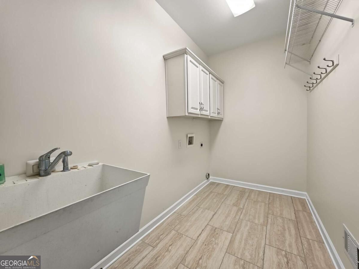 4619 Kiplin Lake Court Property Photo 19